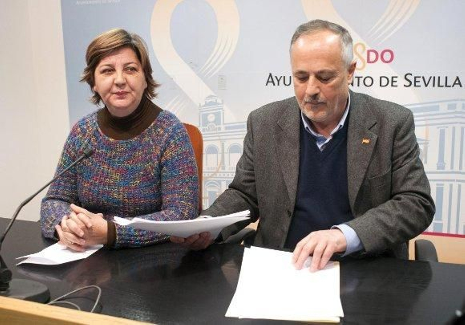 El nuevo portavoz de IU asegura que se volcará en "empleo y vivienda"