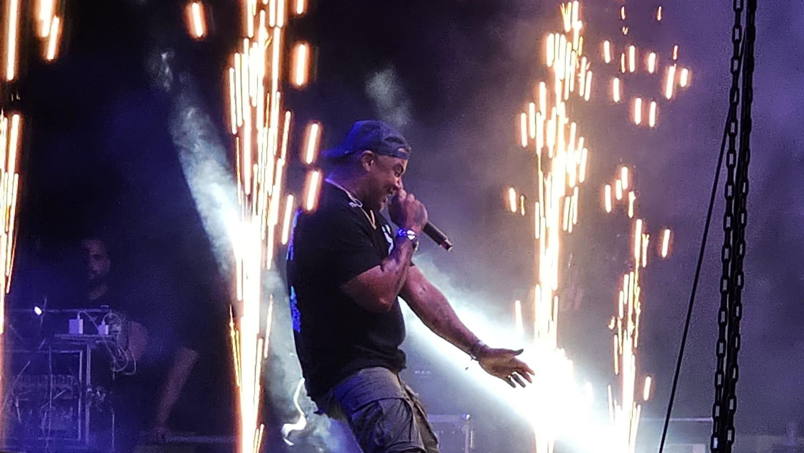 Fotos del concierto de Henry Méndez en La Línea