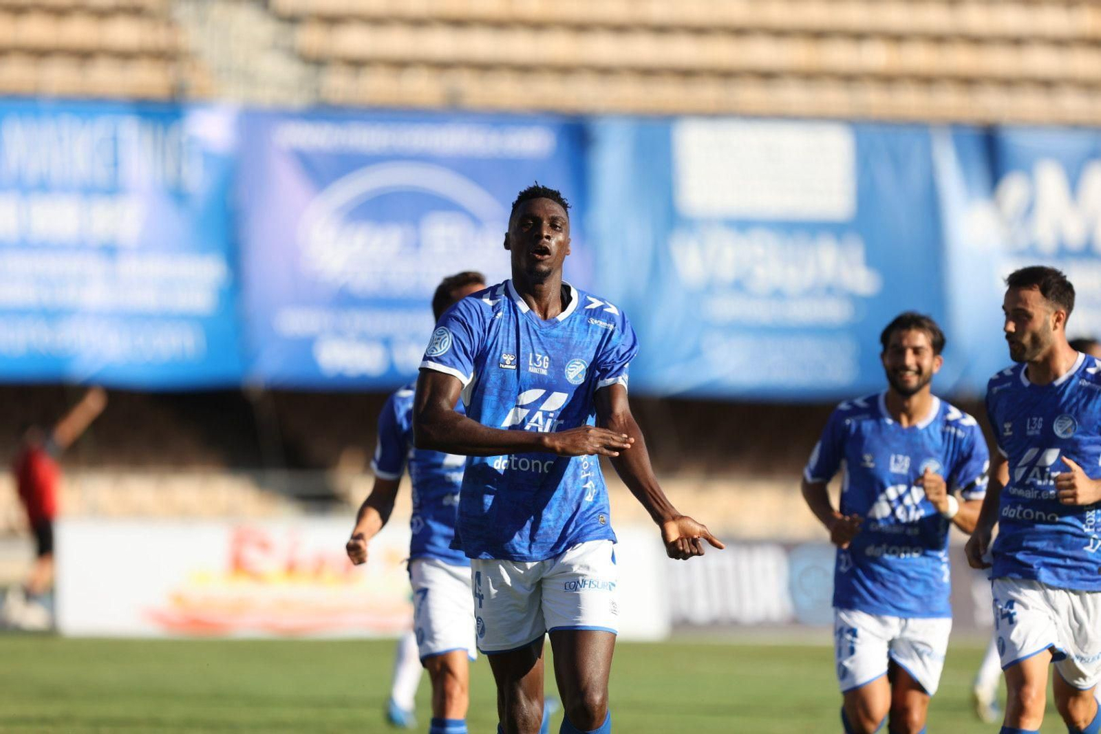 Ekerette Udom abrió el marcador en Chapín.