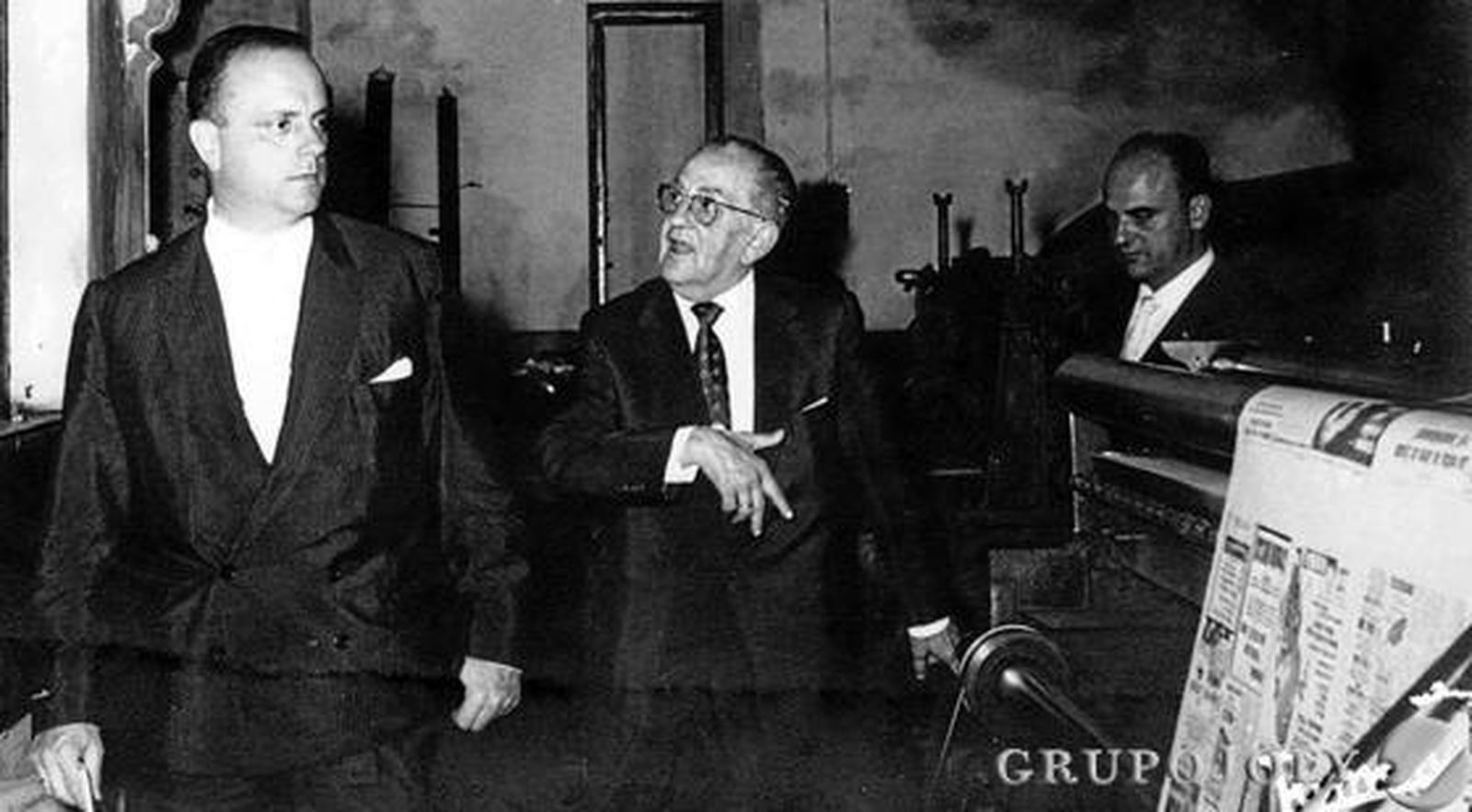 El ministro, en 1963, con Federico Joly y Emilio de la Cruz./Juman