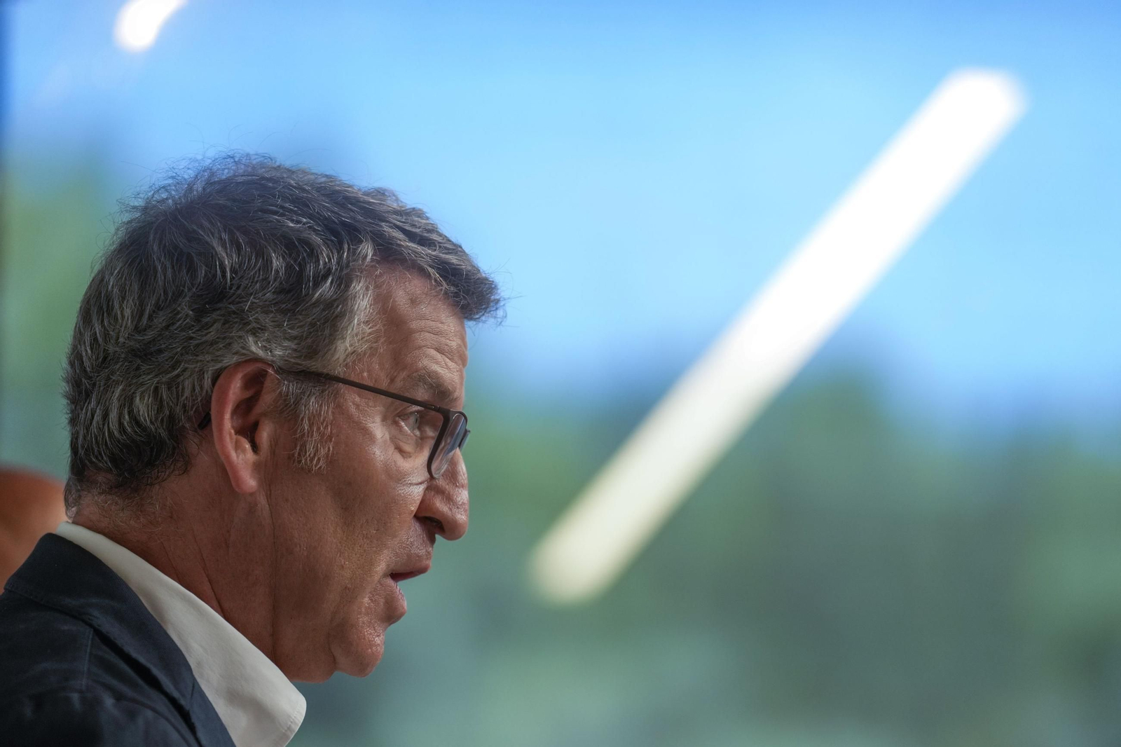 Alberto Núñez Feijóo comparece en el Parlamento de Cataluña.