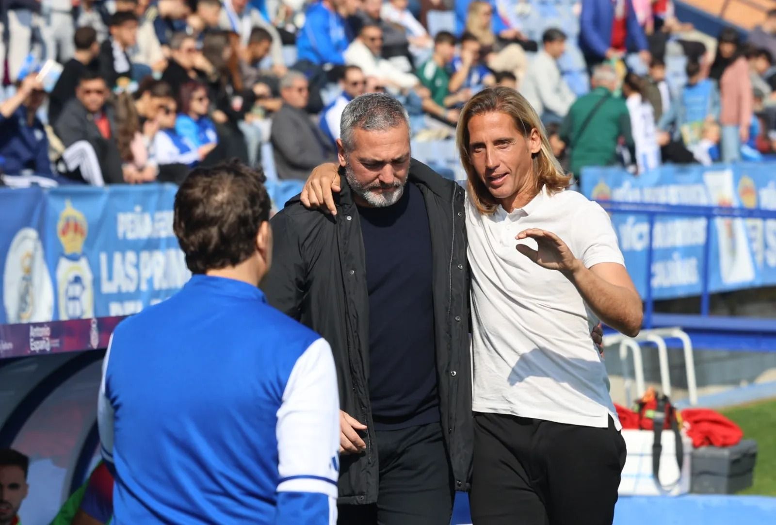 Arzu, junto al exentrenador del Xerez CD Checa en el partido de la pasada jornada.