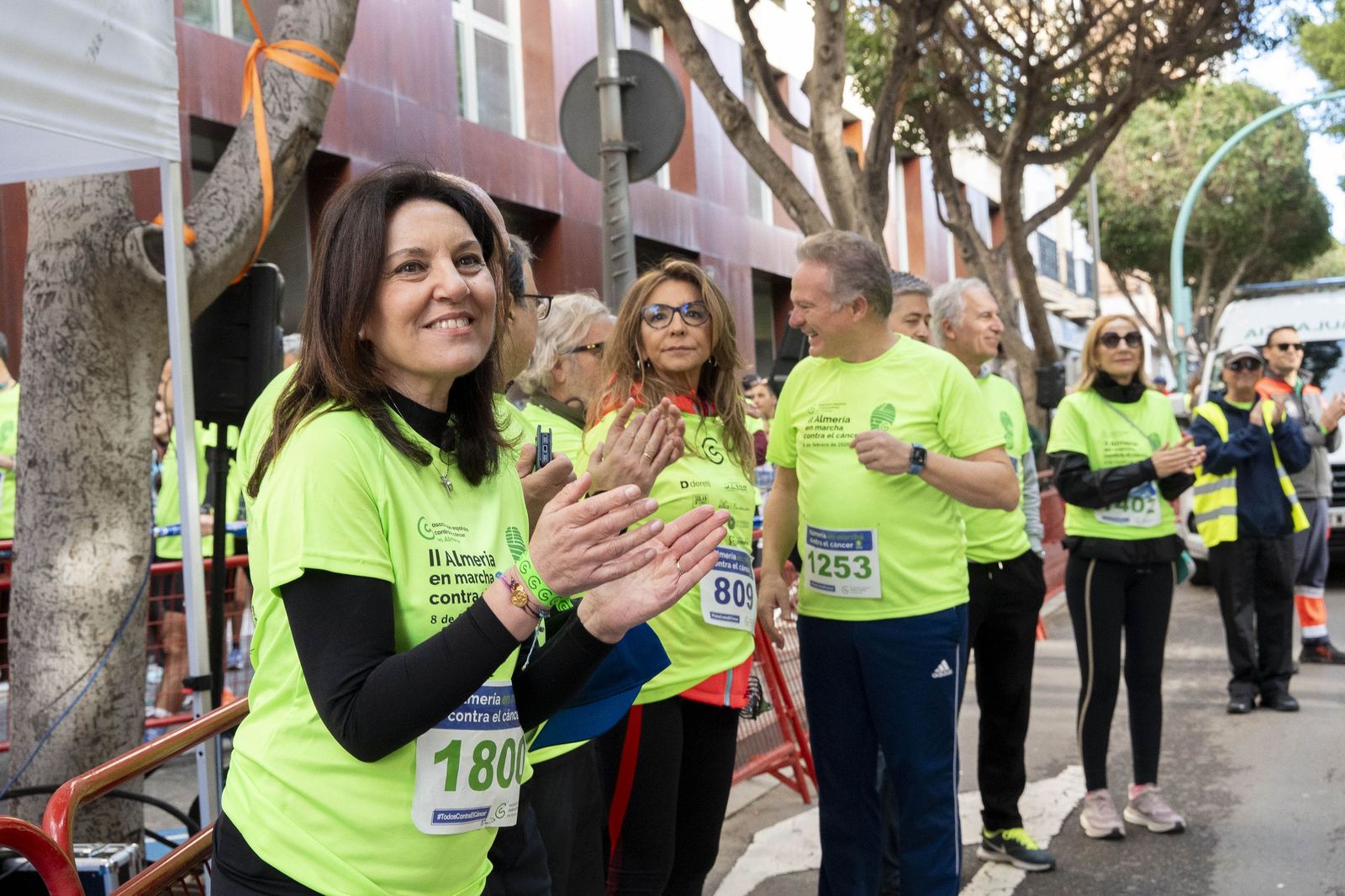 Almería corre unida contra el cáncer en una jornada solidaria