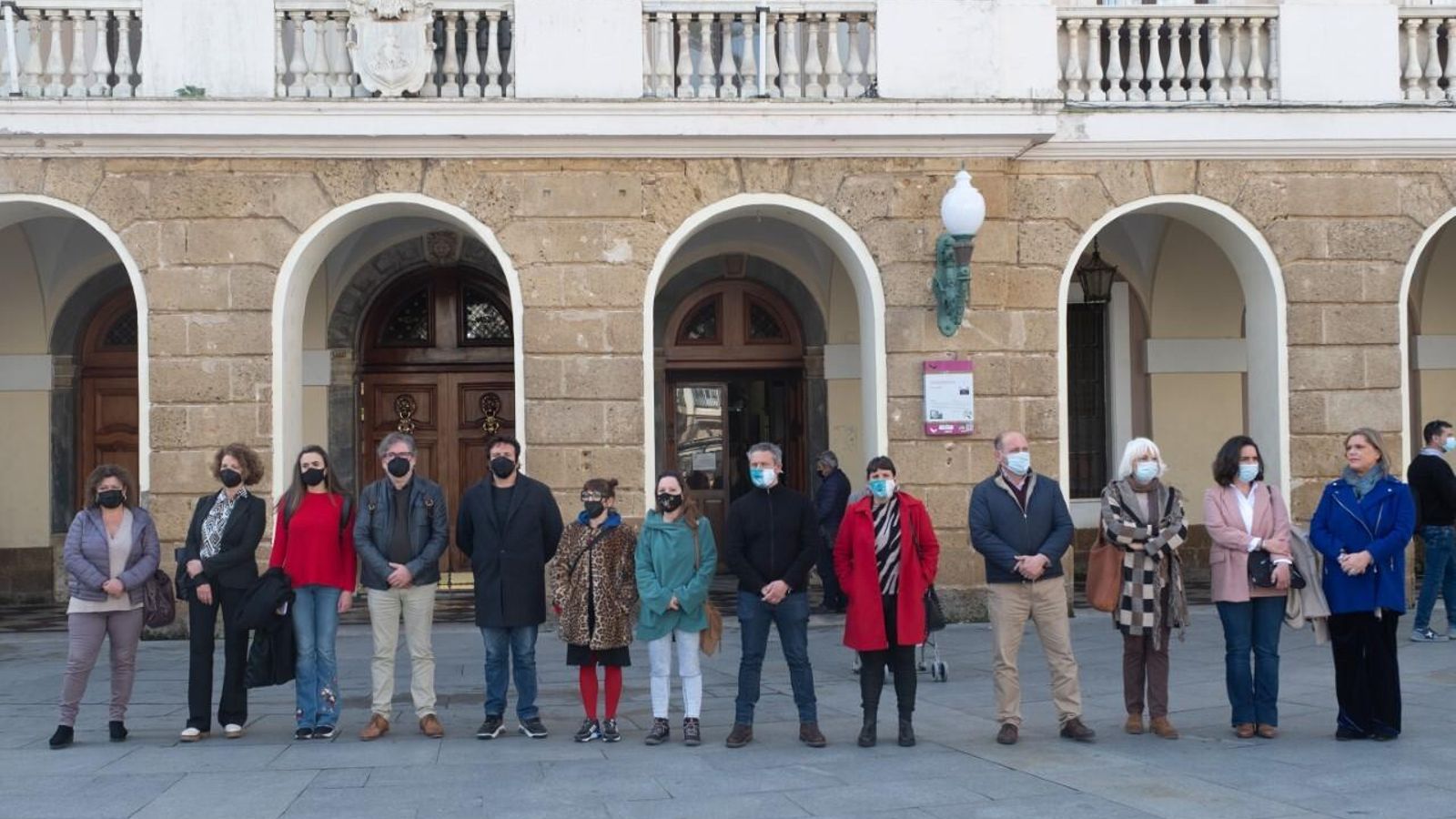 Concentración en el ayuntamiento de Cádiz
