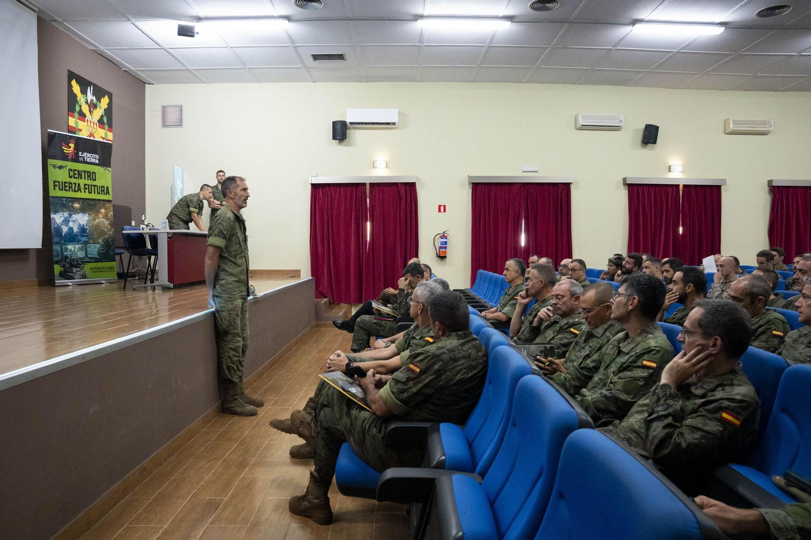 Las imágenes de la campaña de experimentación táctica 2025 en la base “Álvarez de Sotomayor”