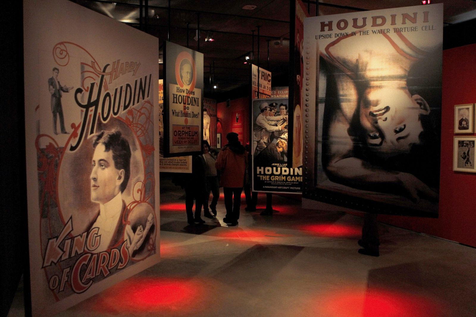 La exposición, presentada ayer.