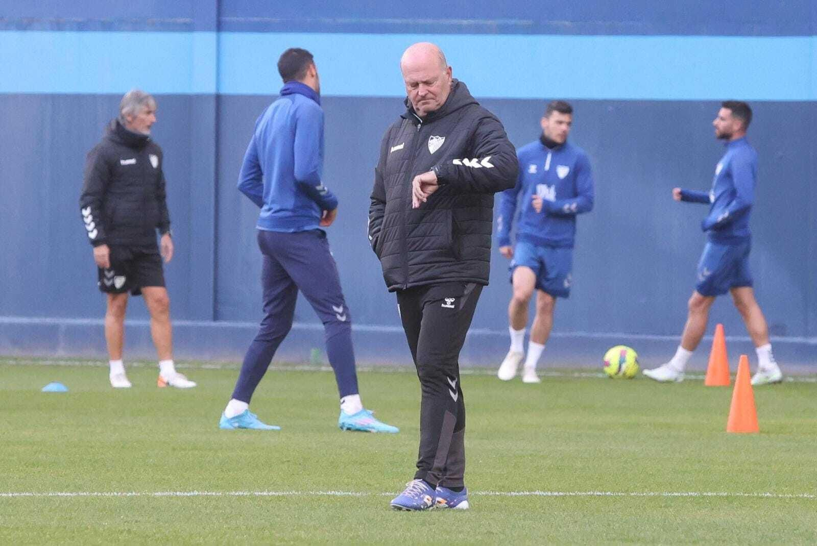 Las fotos del entrenamiento con Pepe Mel al frente