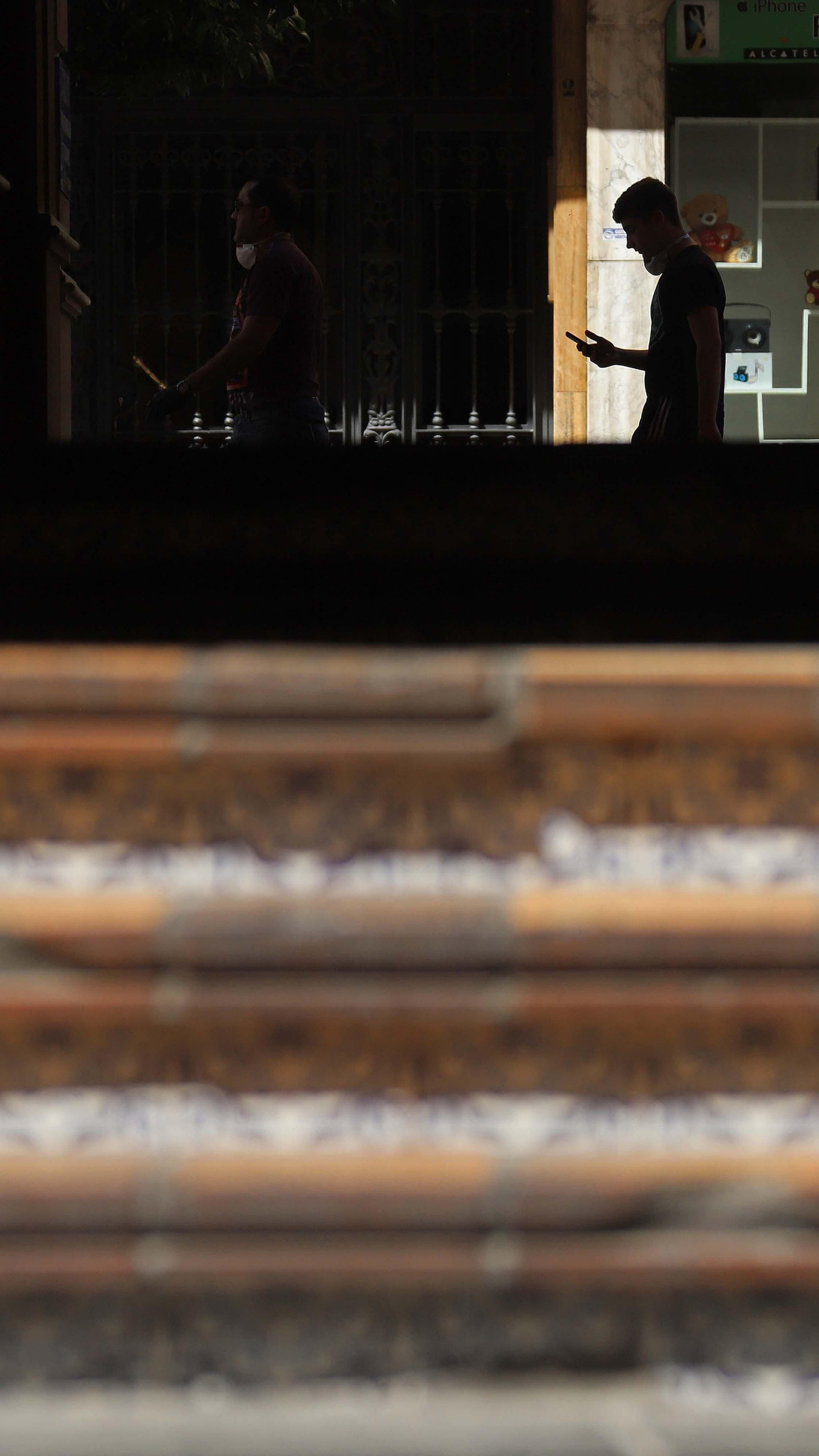 Deportistas y mayores vuelven a la calle en Algeciras