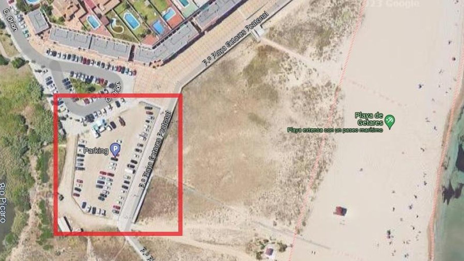 Mapa con la ubicación del aparcamiento, junto al paseo marítimo de Getares.