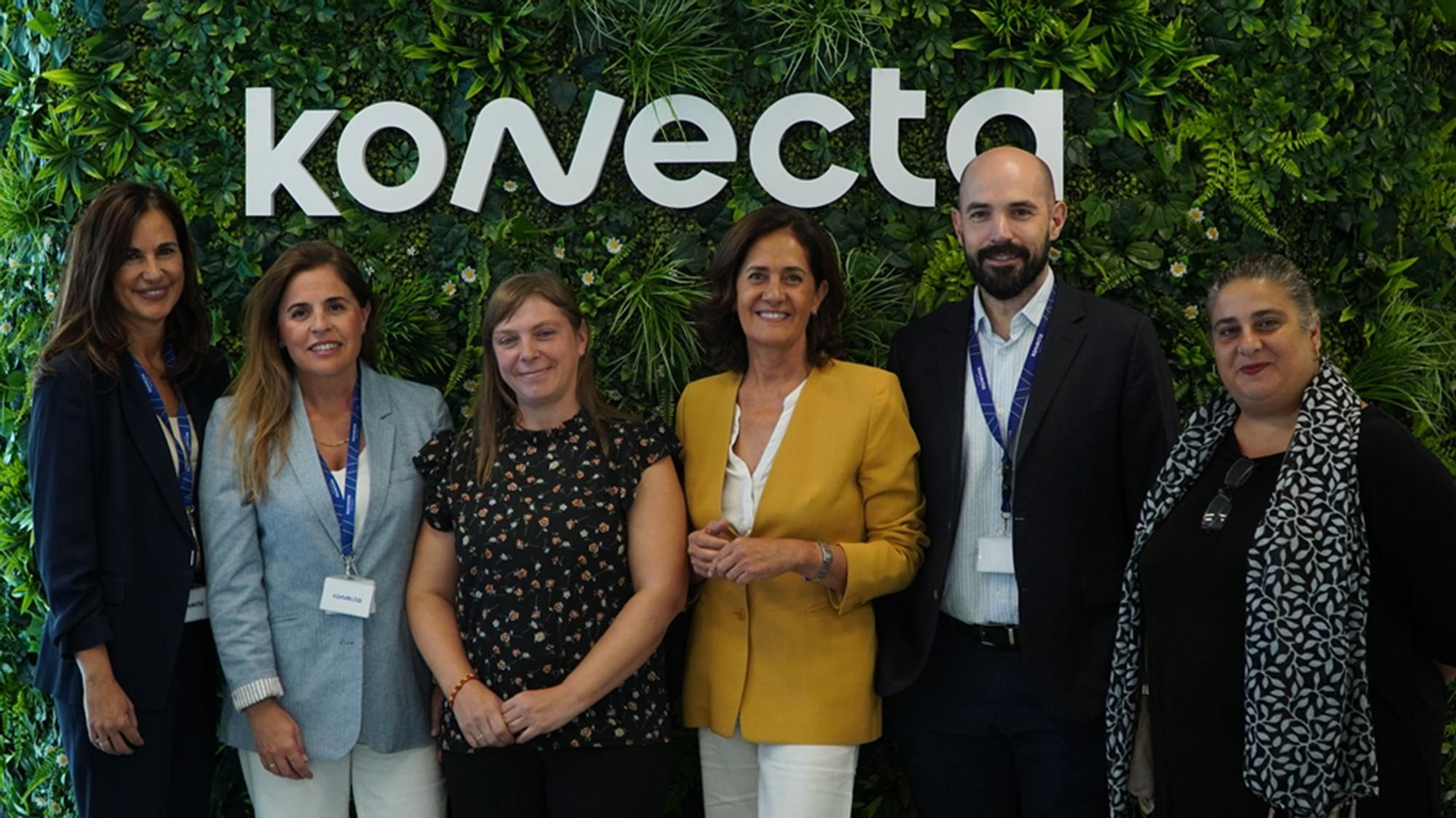 Acuerdo entre Alianza Konecta Foundation & Fad Juventud.