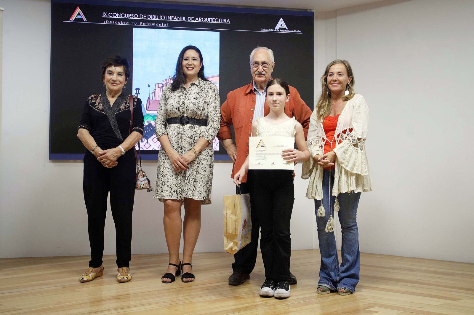 Imágenes de la entrega de premios del 'IX Concurso Infantil de Arquitectura'