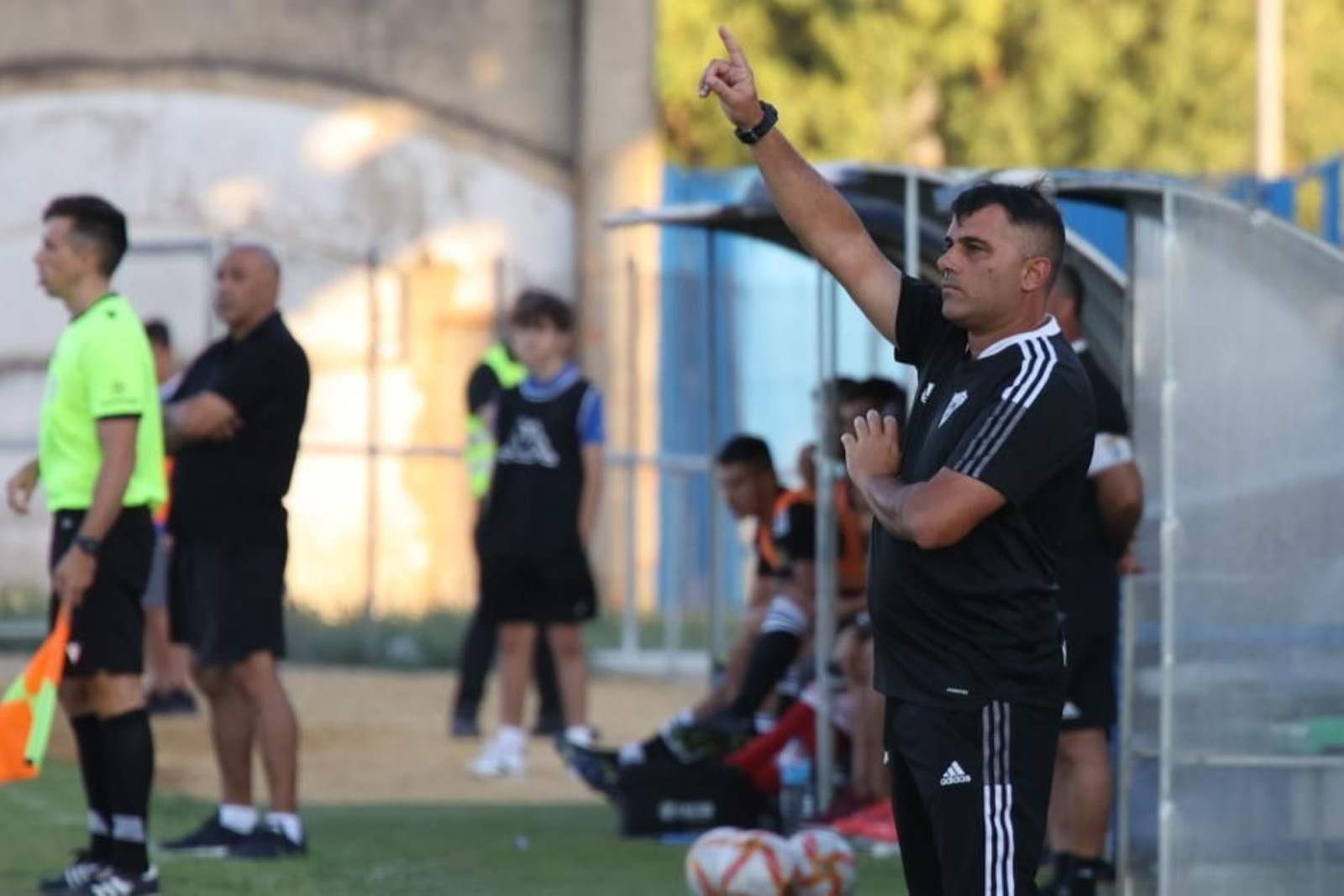 Imágenes del Trofeo Feria de la Vendimia entre el Xerez CD y Marbella