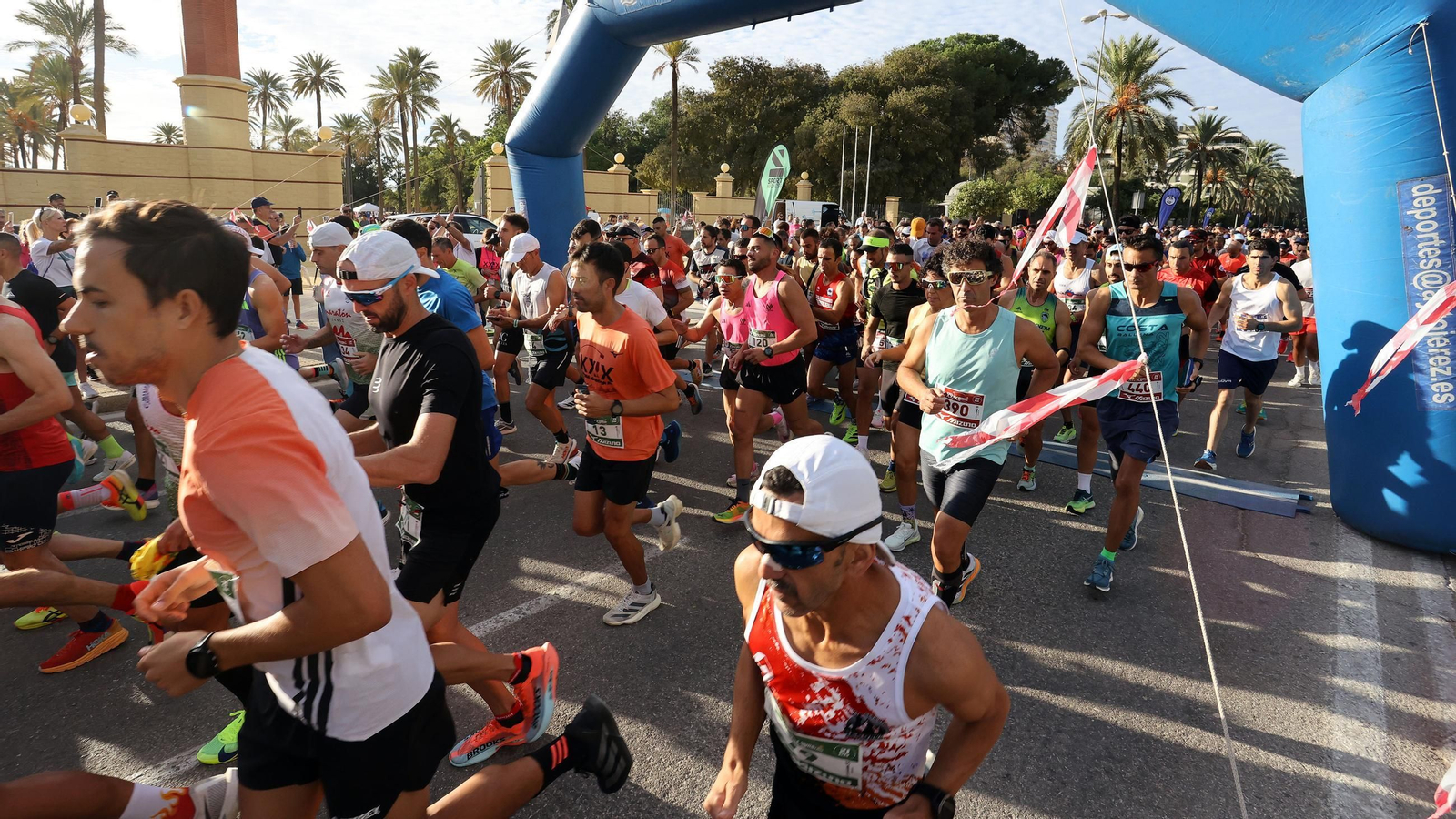 Búscate en la Media Maratón de Jerez 2025 (1)