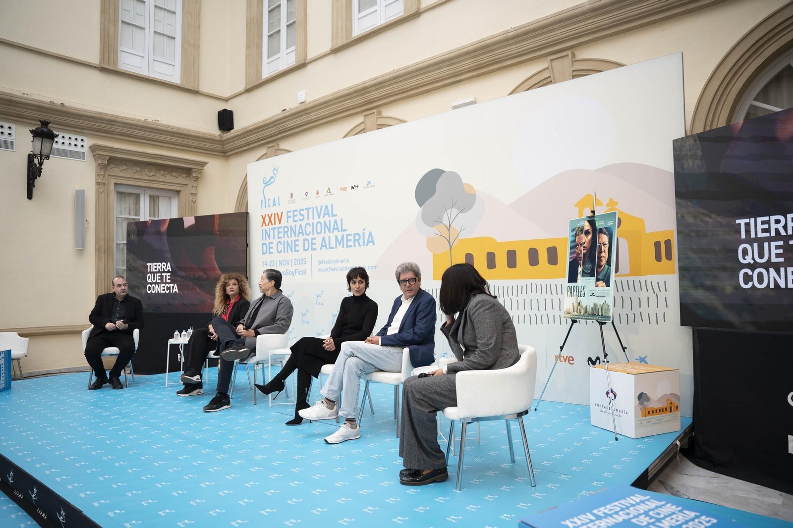 Así ha sido la presentación de la película 'Papeles', en imágenes