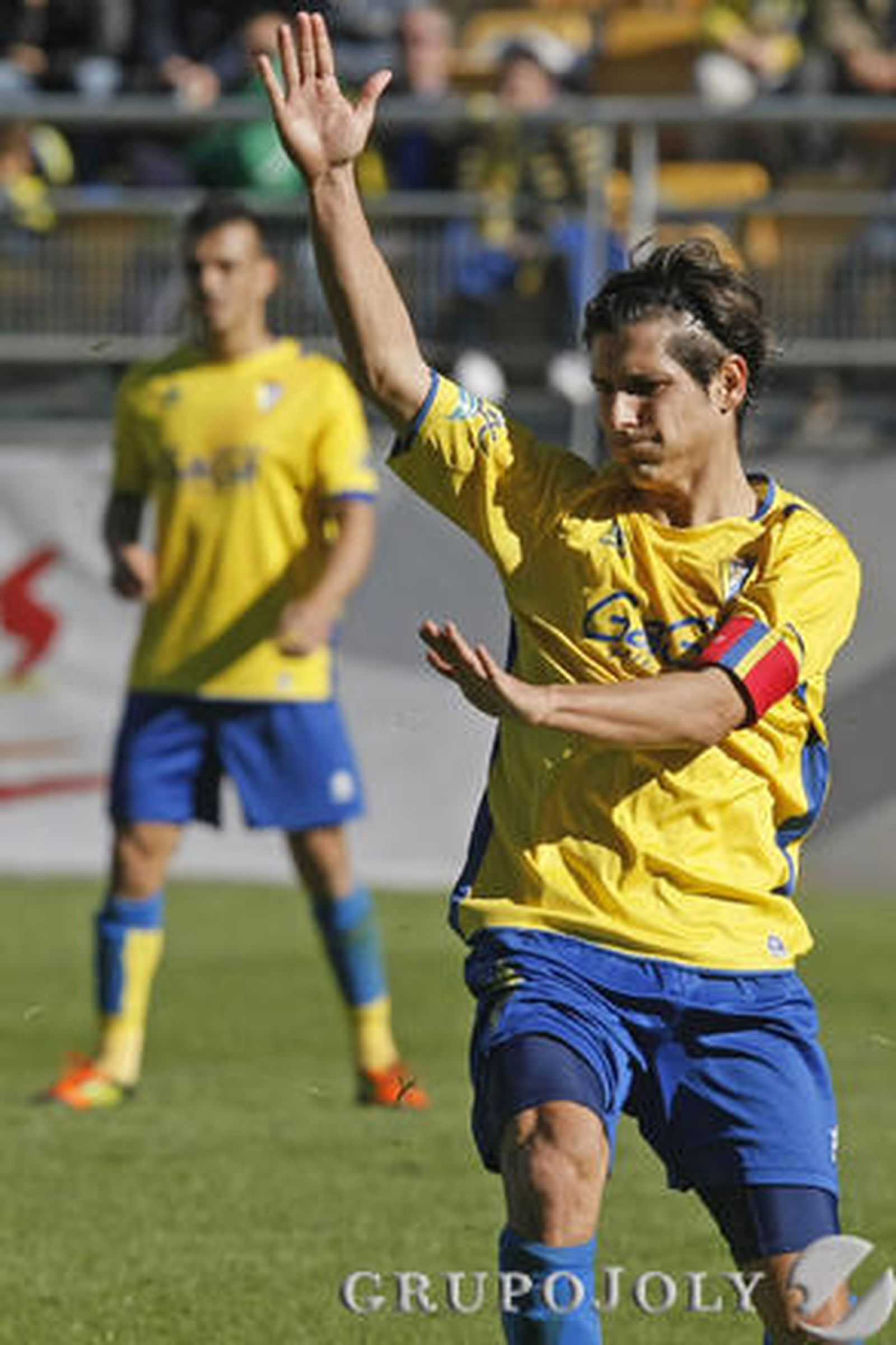 Otro gesto de desesperación del capitán cadista, Pablo Sánchez.

Foto: Julio Gonzalez