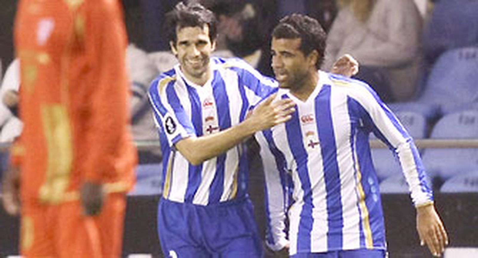 Un solitario tanto de Bodipo ante el Nancy permite sobrevivir al Deportivo (1-0)