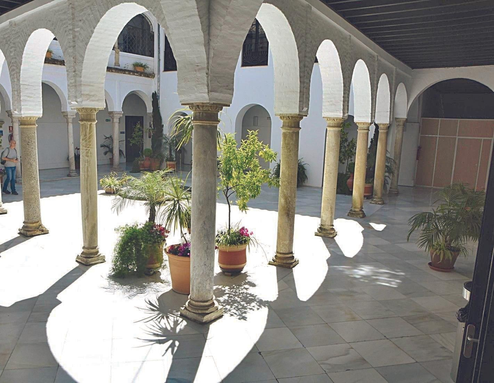 Guía de los Patios: Plaza de Orive, 2