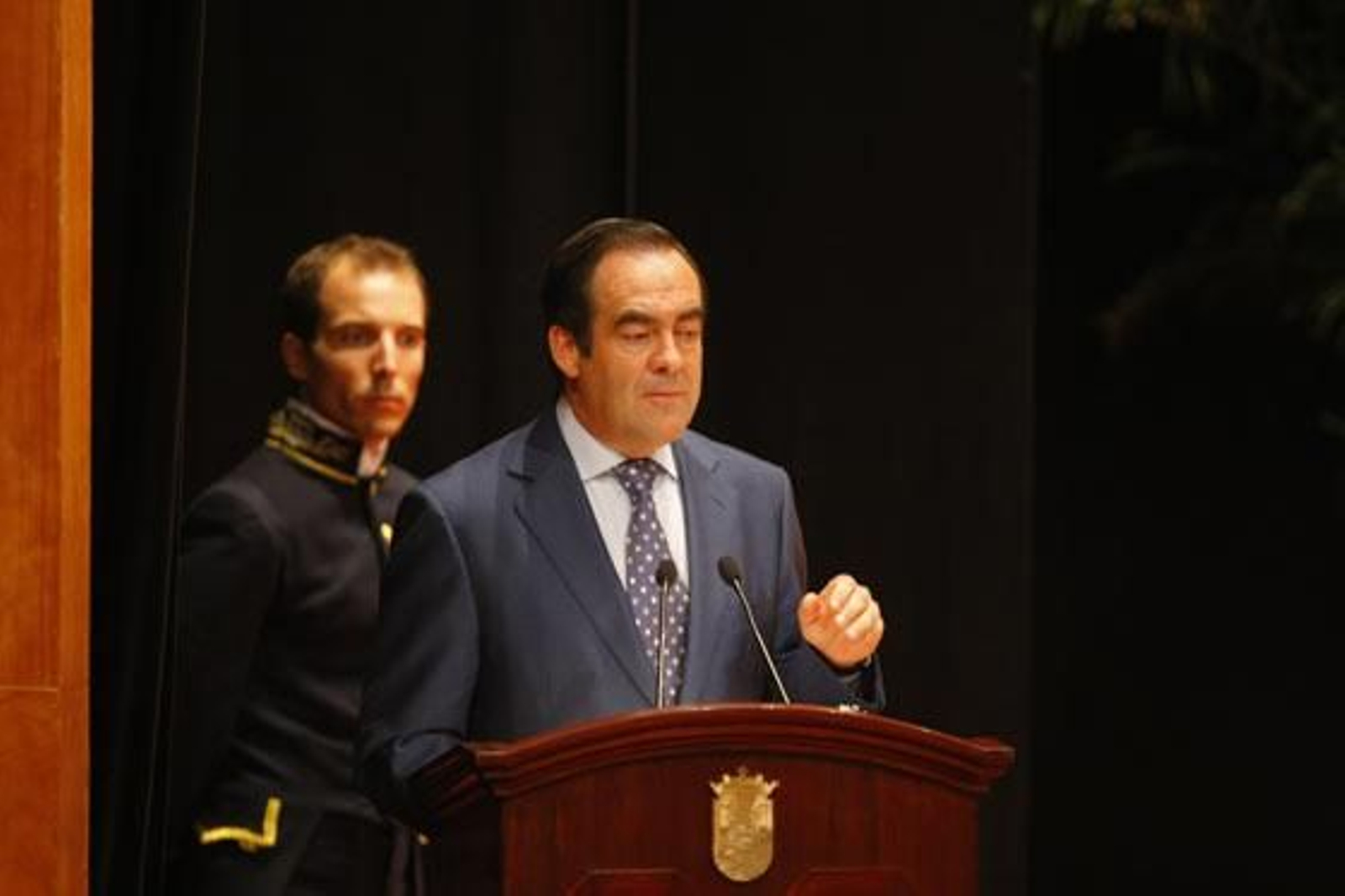 El presidente del Congreso, José Bono, durante su intervención.

Foto: Julio Gonzalez