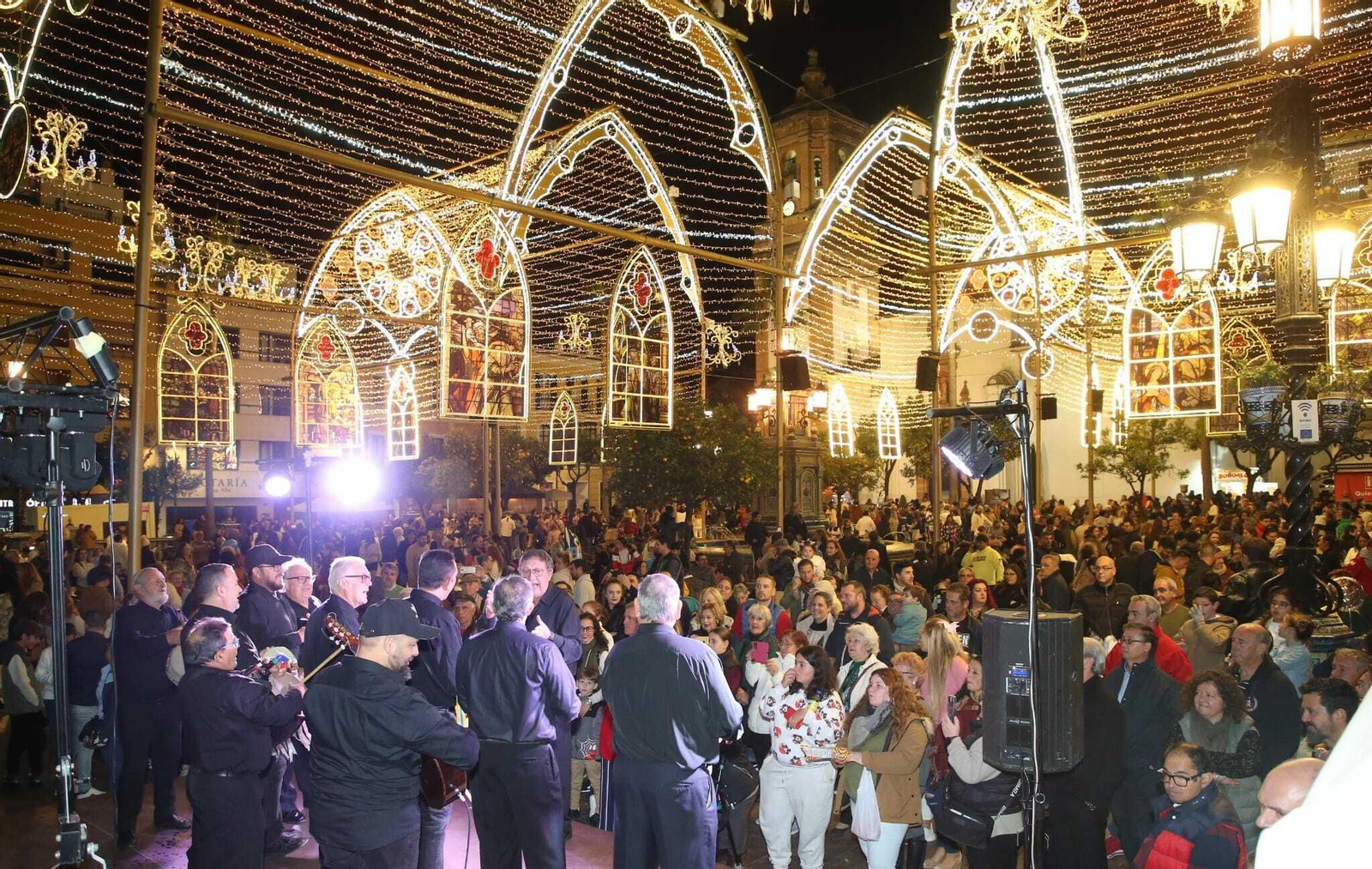 ¿Le gusta la iluminación de Navidad de la Plaza Alta de Algeciras?