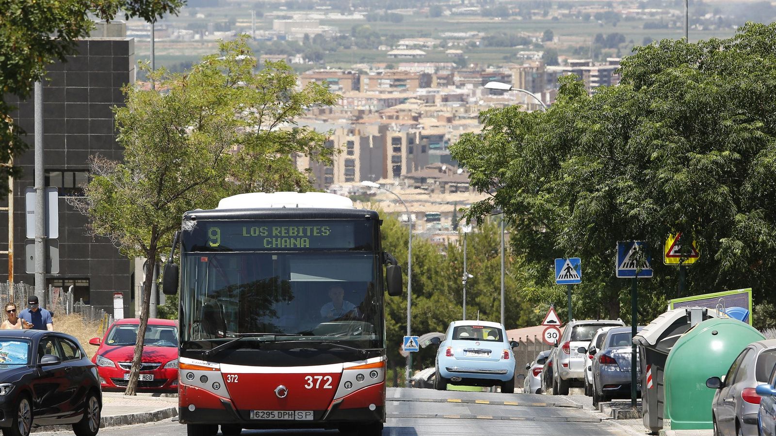 Un autobús de la línea 9.