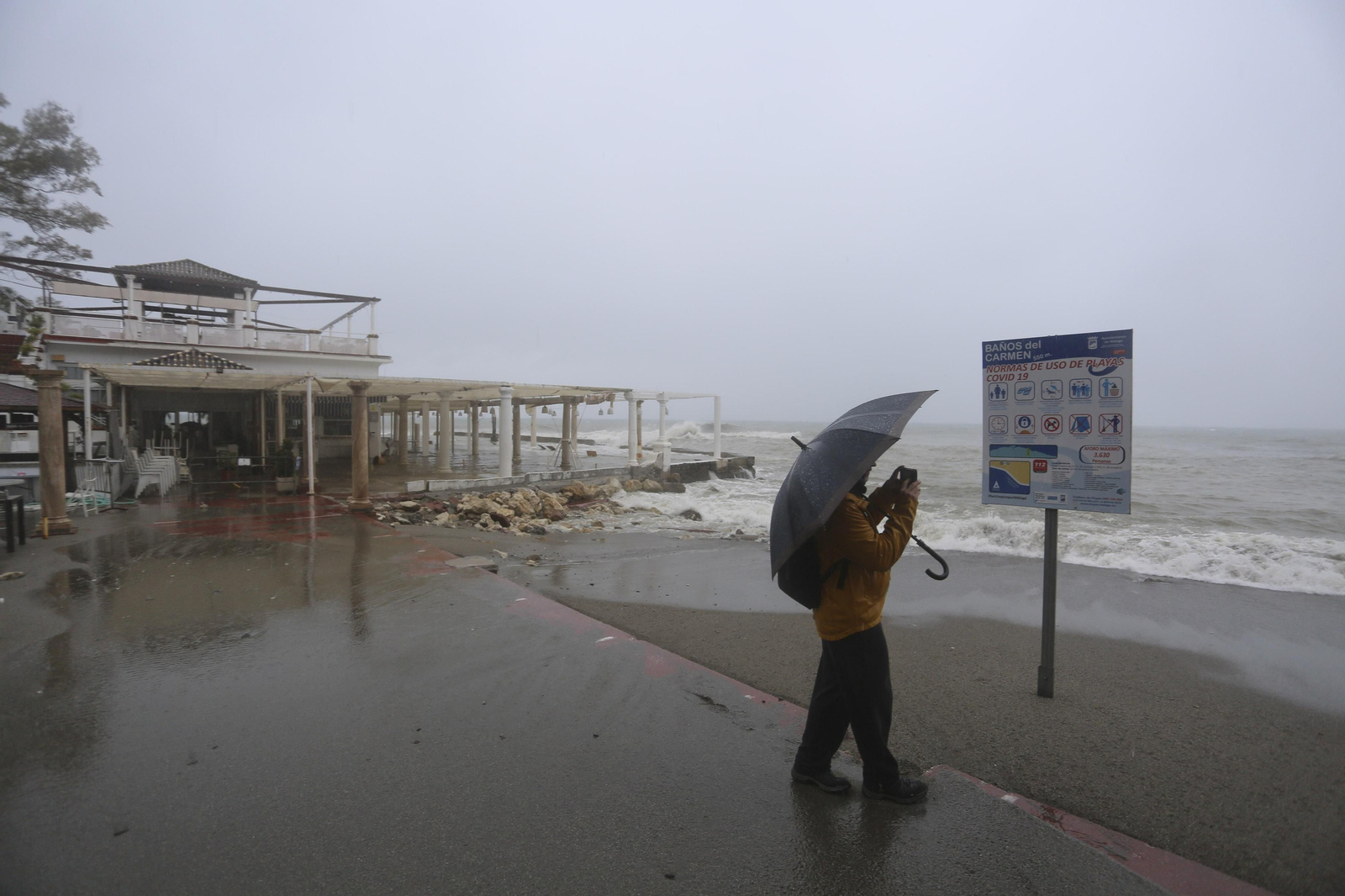 Fotos de las incidencias de la lluvia en Málaga