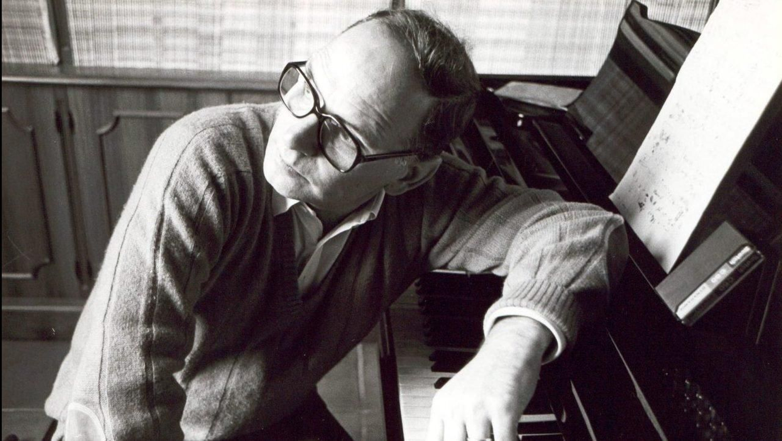 Ennio Morricone (1928-2020). Ennio Morricone (1928-2020).