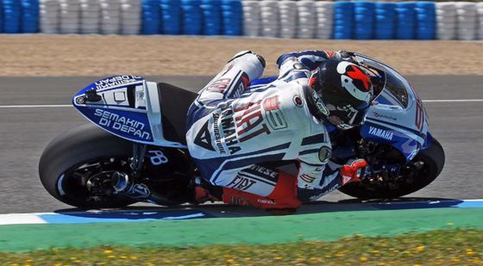 Tamizawa impide el pleno español en los entrenamientos oficiales del Gran Premio de España de Motociclismo, con ´poles´ para Pedrosa en MotoGP y Márquez en 125cc

Foto: Juan Carlos Toro/ Manuel Aranda