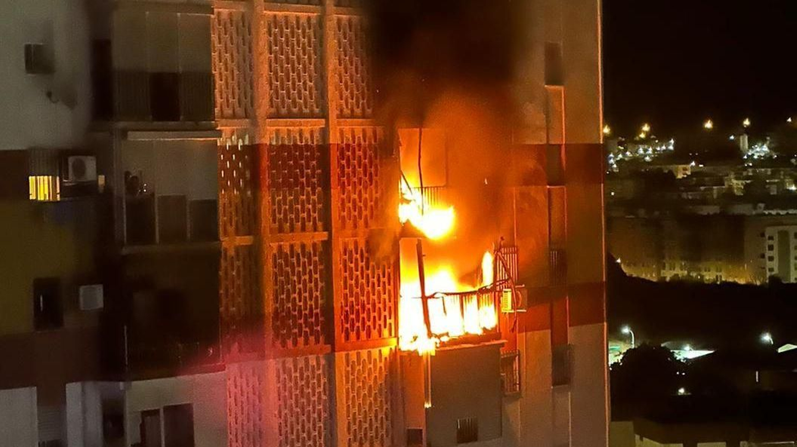 Incendio en un piso de Palma-palmilla en Málaga.