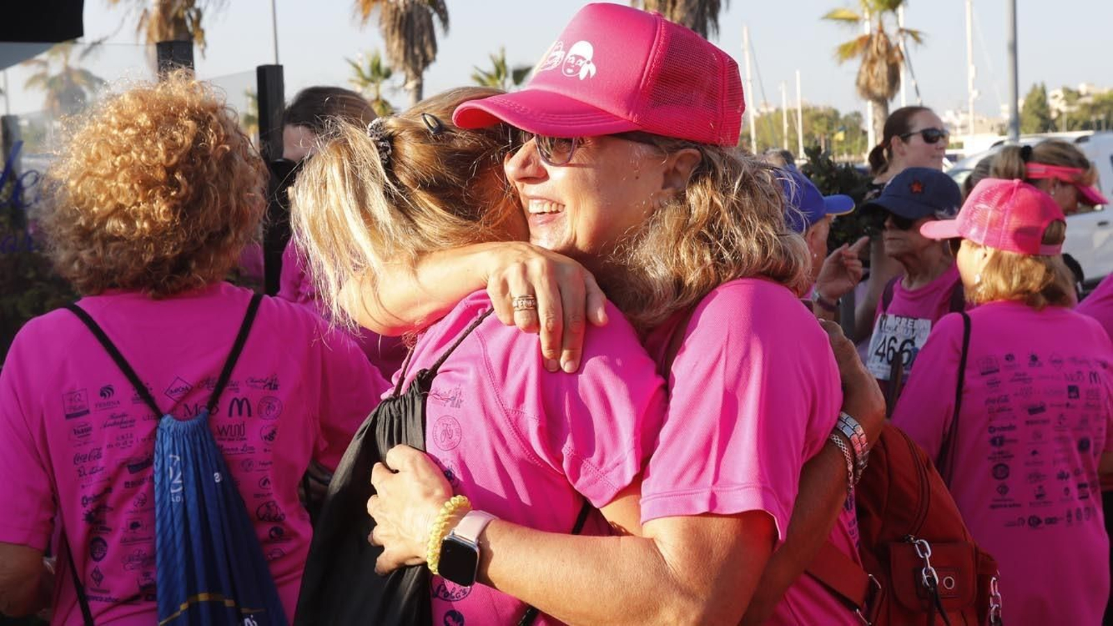 Fotos de la VI Carrera por la Mujer a beneficio de Apron