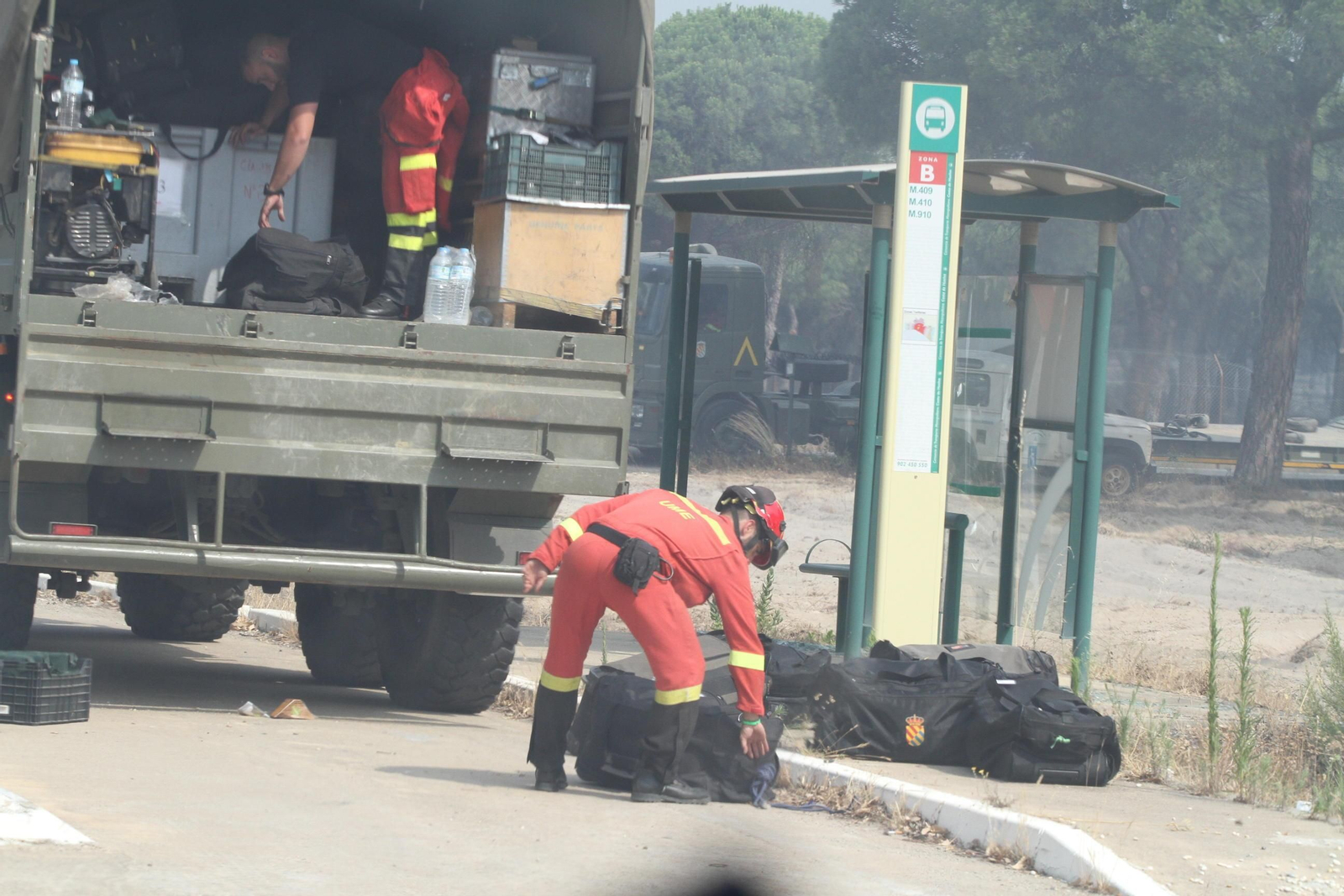 Las imágenes del incendio en Moguer y Mazagón