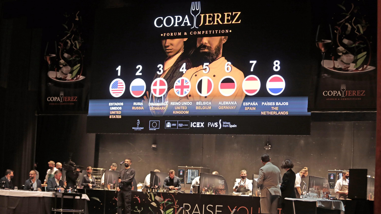 Imágenes de la Copa Jerez en el Teatro Villamarta