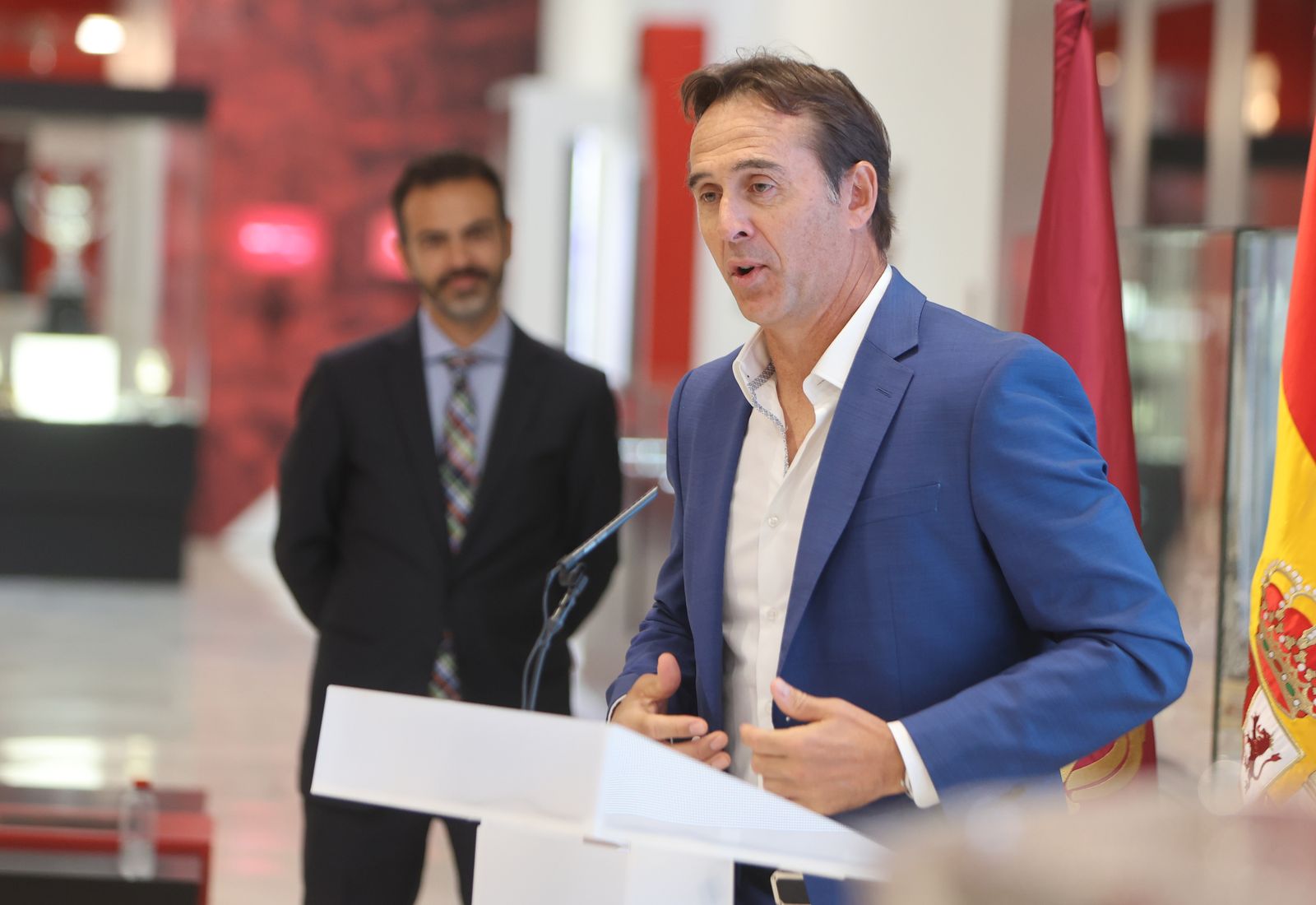 Lopetegui se despide en r.p.