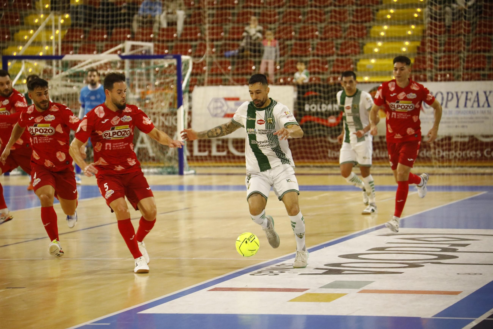 Las mejores fotos de la victoria del Córdoba Futsal ante ElPozo Murcia