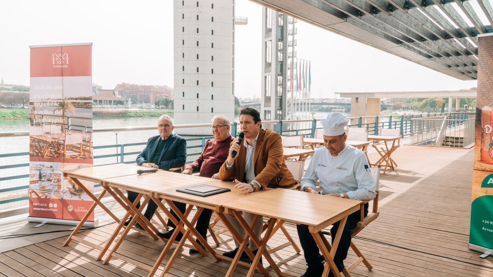 De izquierda a derecha Juan Tamarit, Juan Marcos, Antonio Suárez y Miguel Pérez