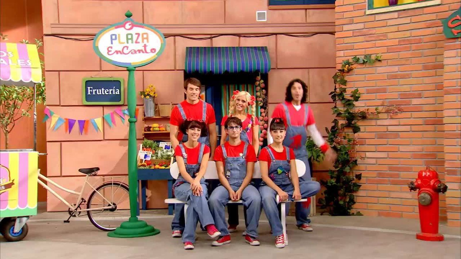 Todo listo para  la actuación de 'Cantajuego' en el teatro de la Villa