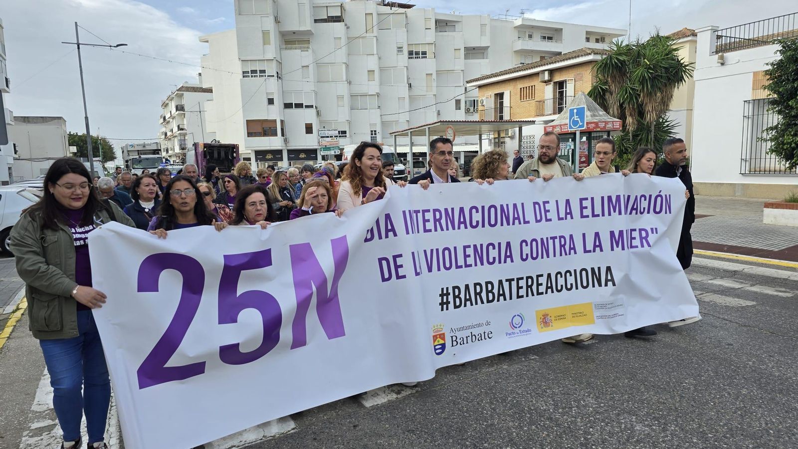 Acto conmemorativo del 25-N en Barbate.