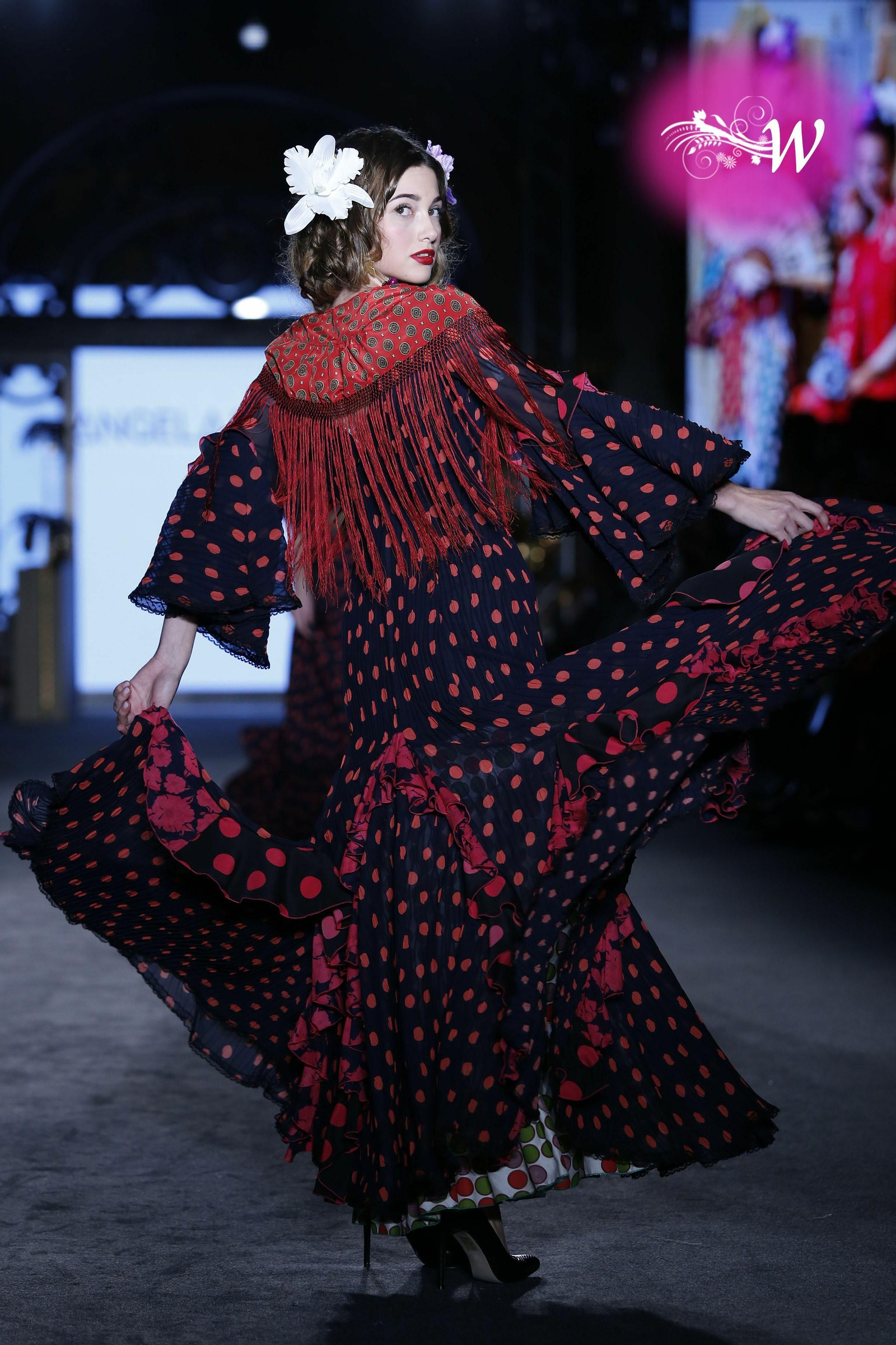 Todas las fotos del desfile de Ángela & Adela en We Love Flamenco 2020