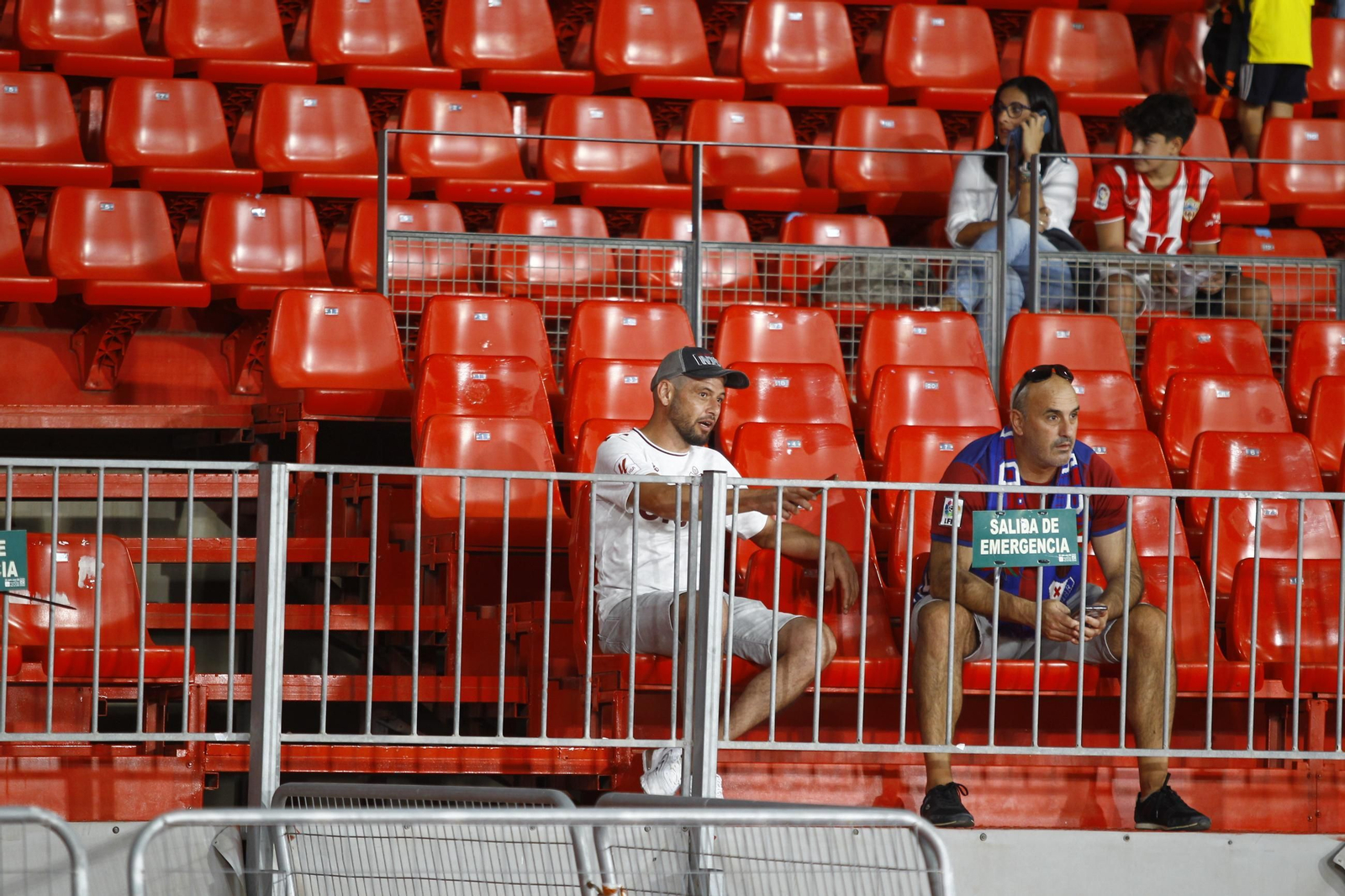 Las imágenes del partido de fútbol U.D. Almería-S.D. Eibar