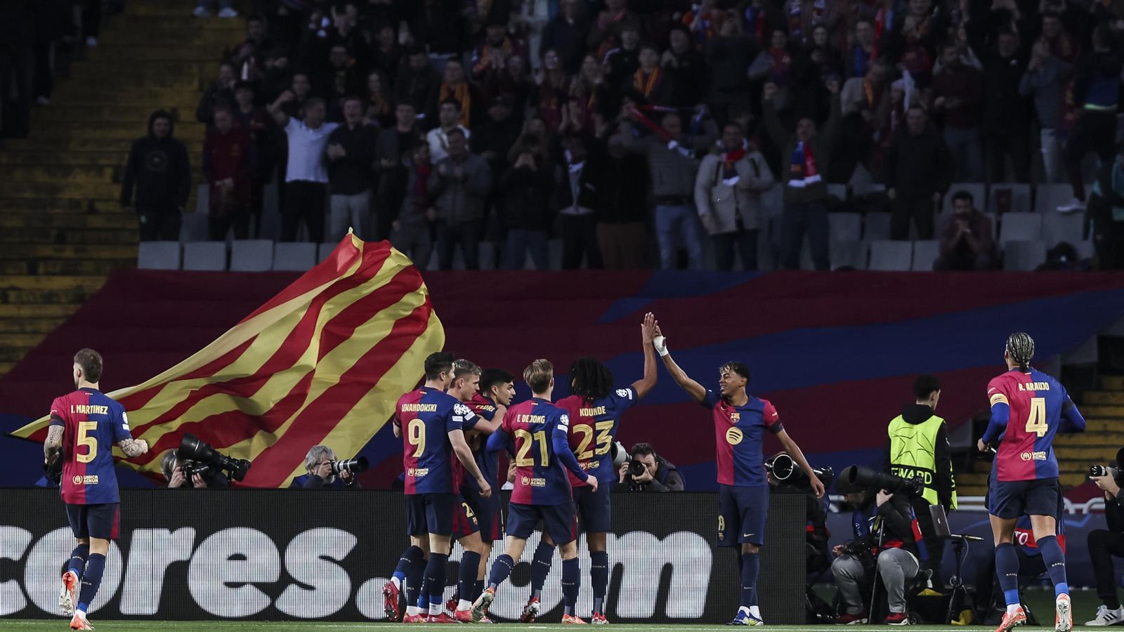 Las fotos del Barcelona-Benfica