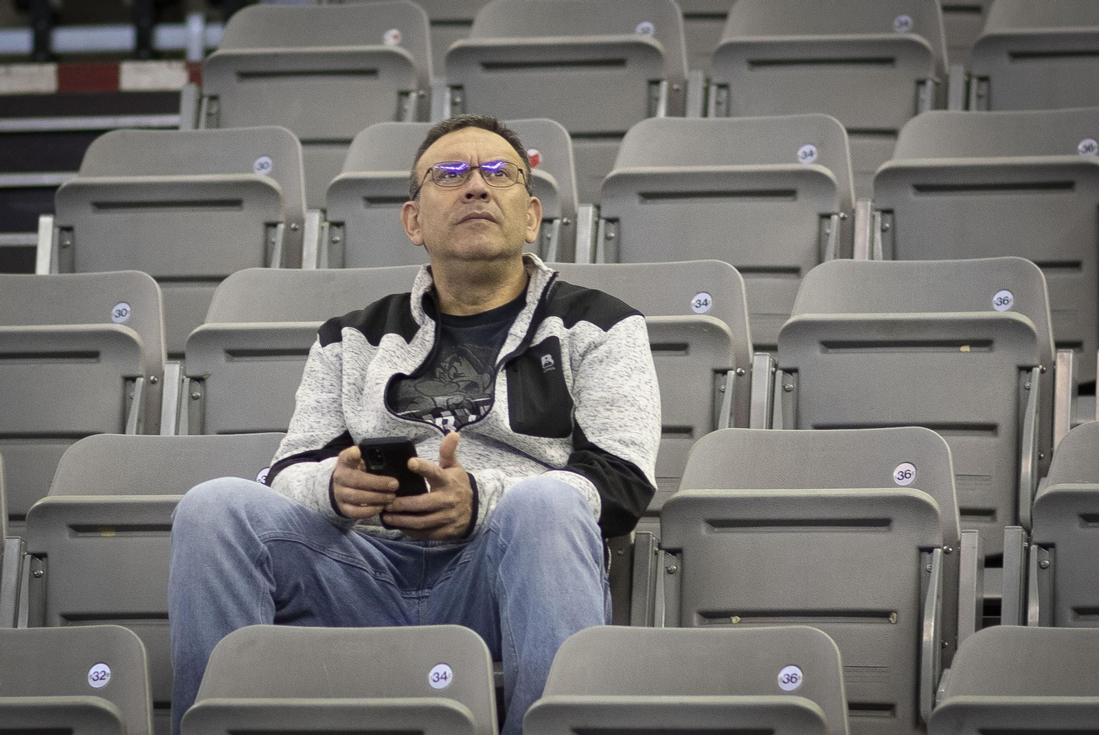 Encuéntrate en la grada del Palacio en el Covirán Granada-UCAM Murcia