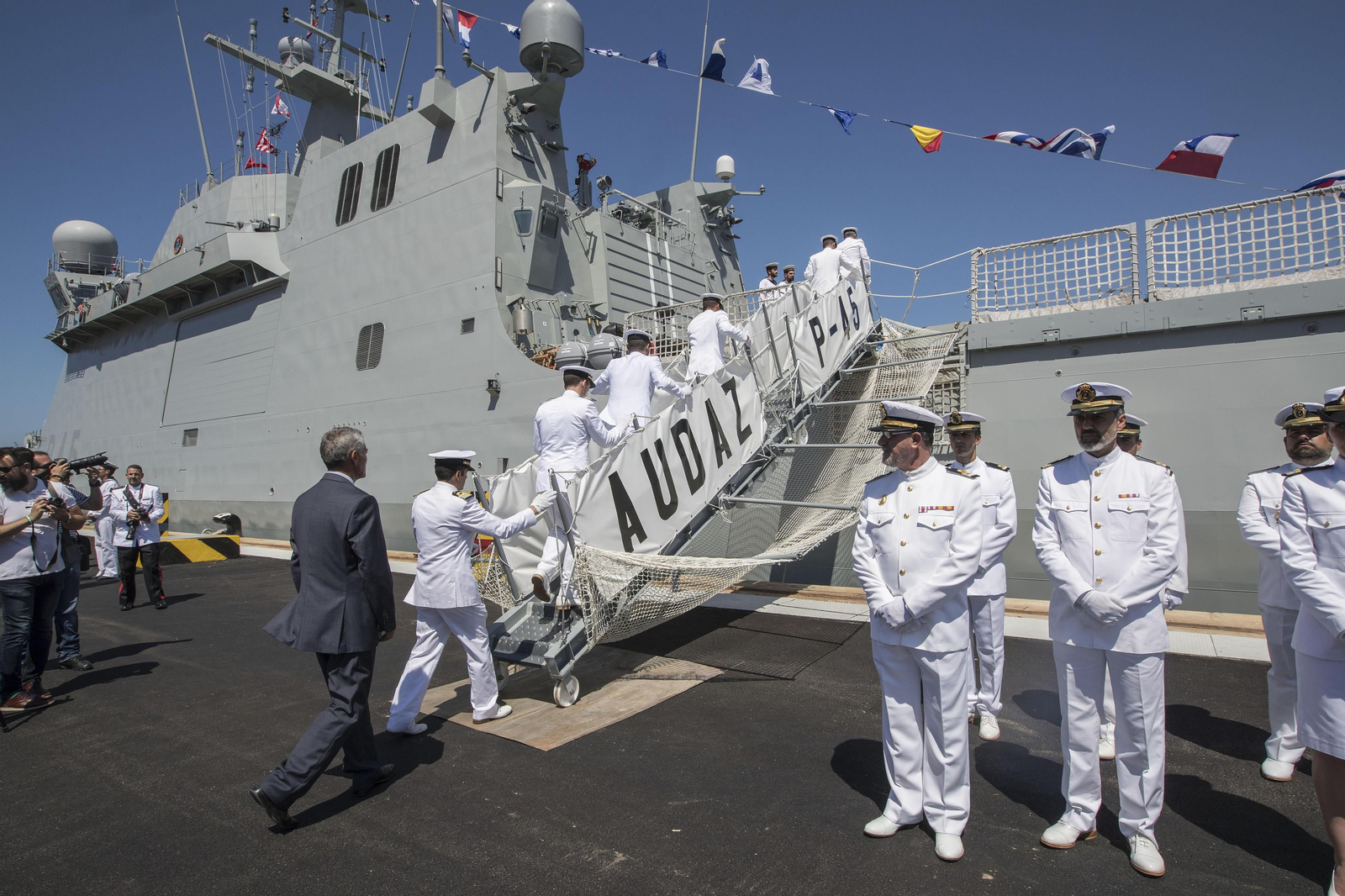 Buque de Acción Marítima (BAM) "Audaz", construido por Navantia para la Armada