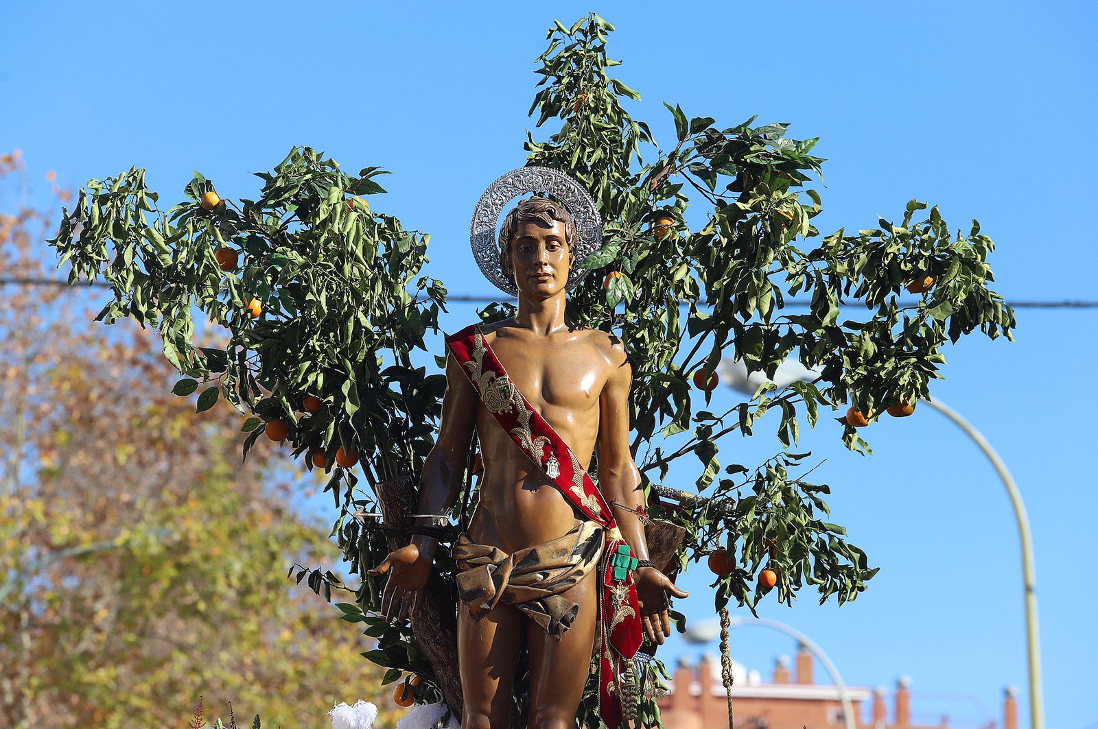 Imágenes de la procesión de San Sebastián en Huelva
