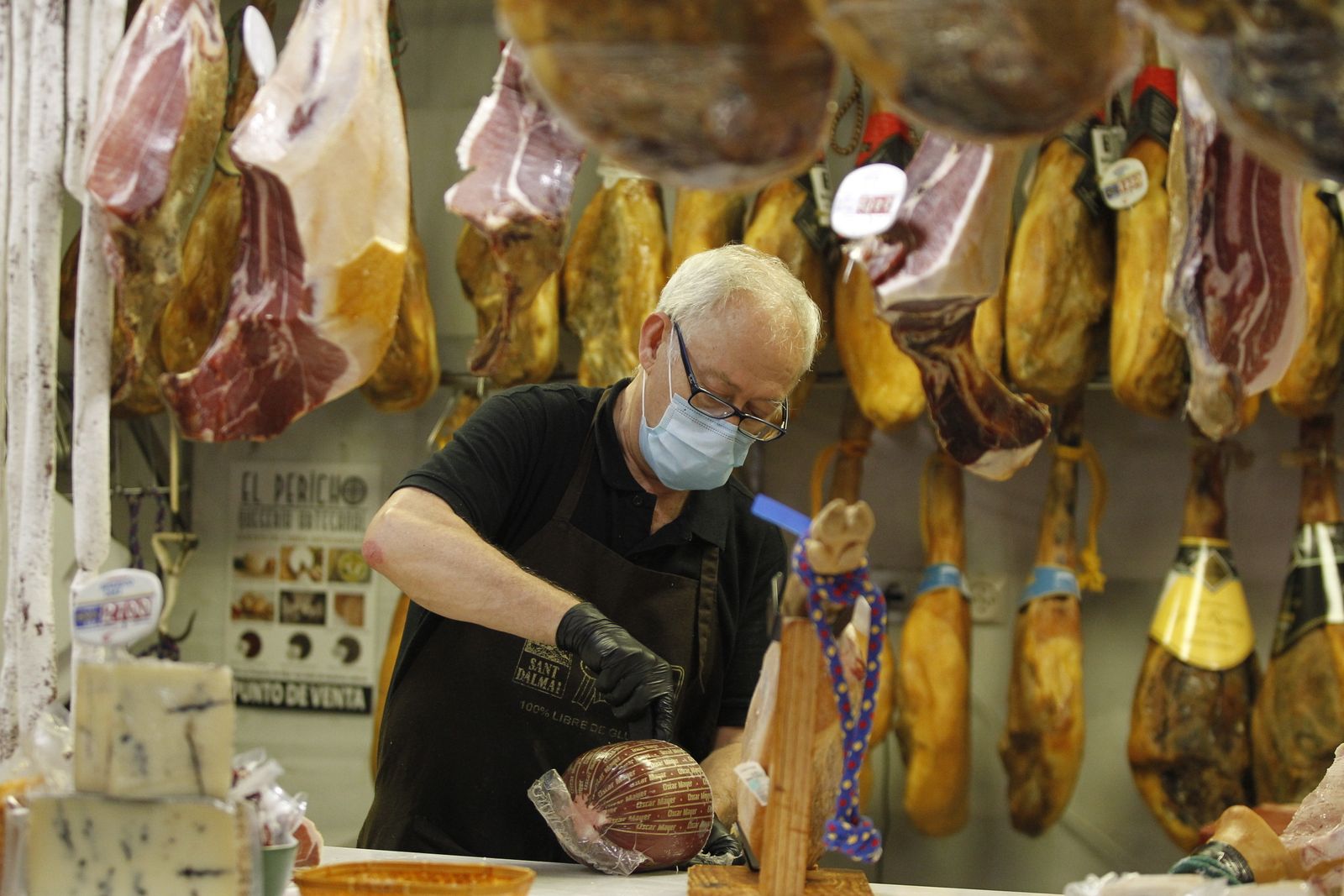 Fotogalería Mercado Central de Almería en época de coronavirus