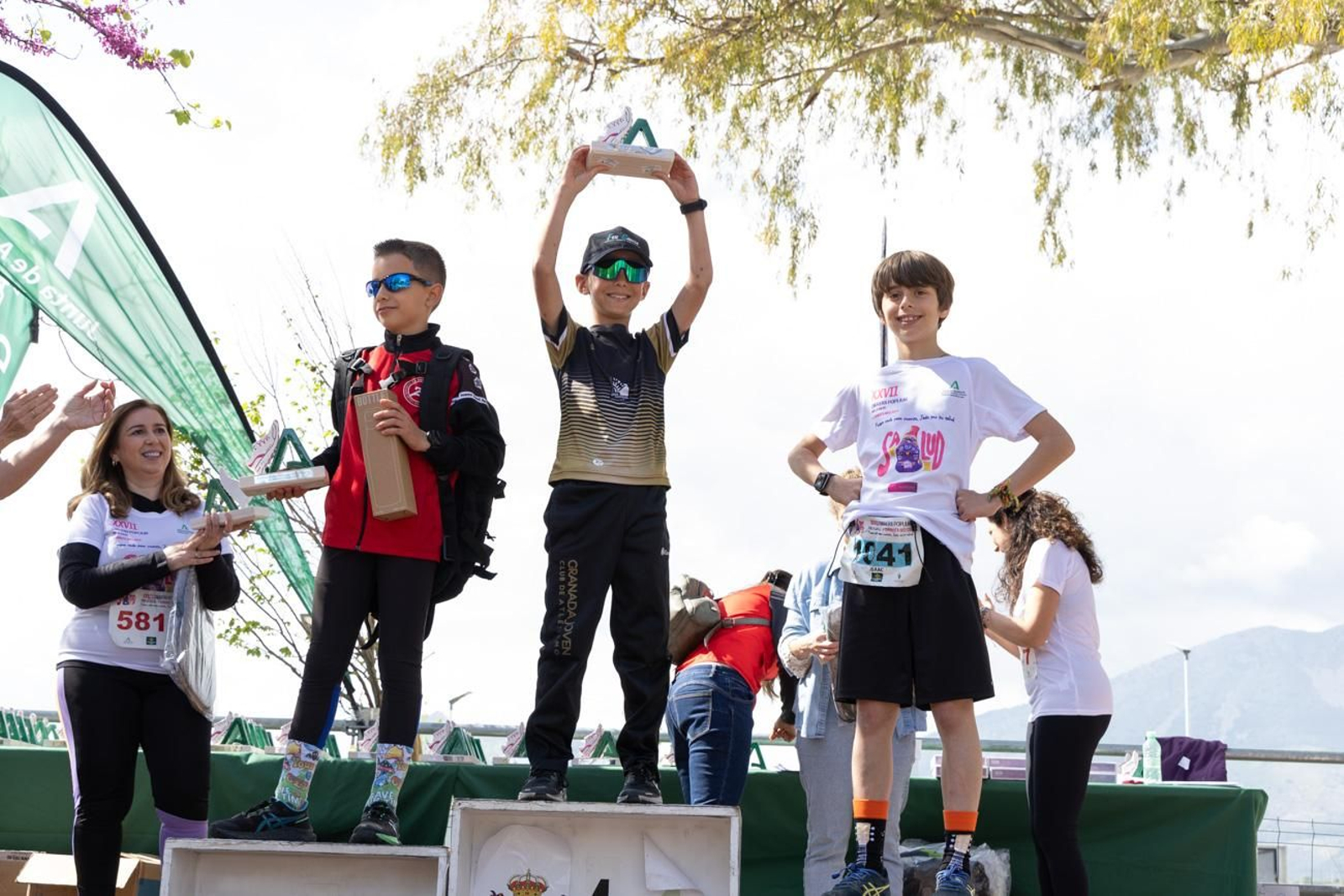 Más de 2.100 participantes corren  para promover la salud en Jaén, en imágenes (2)