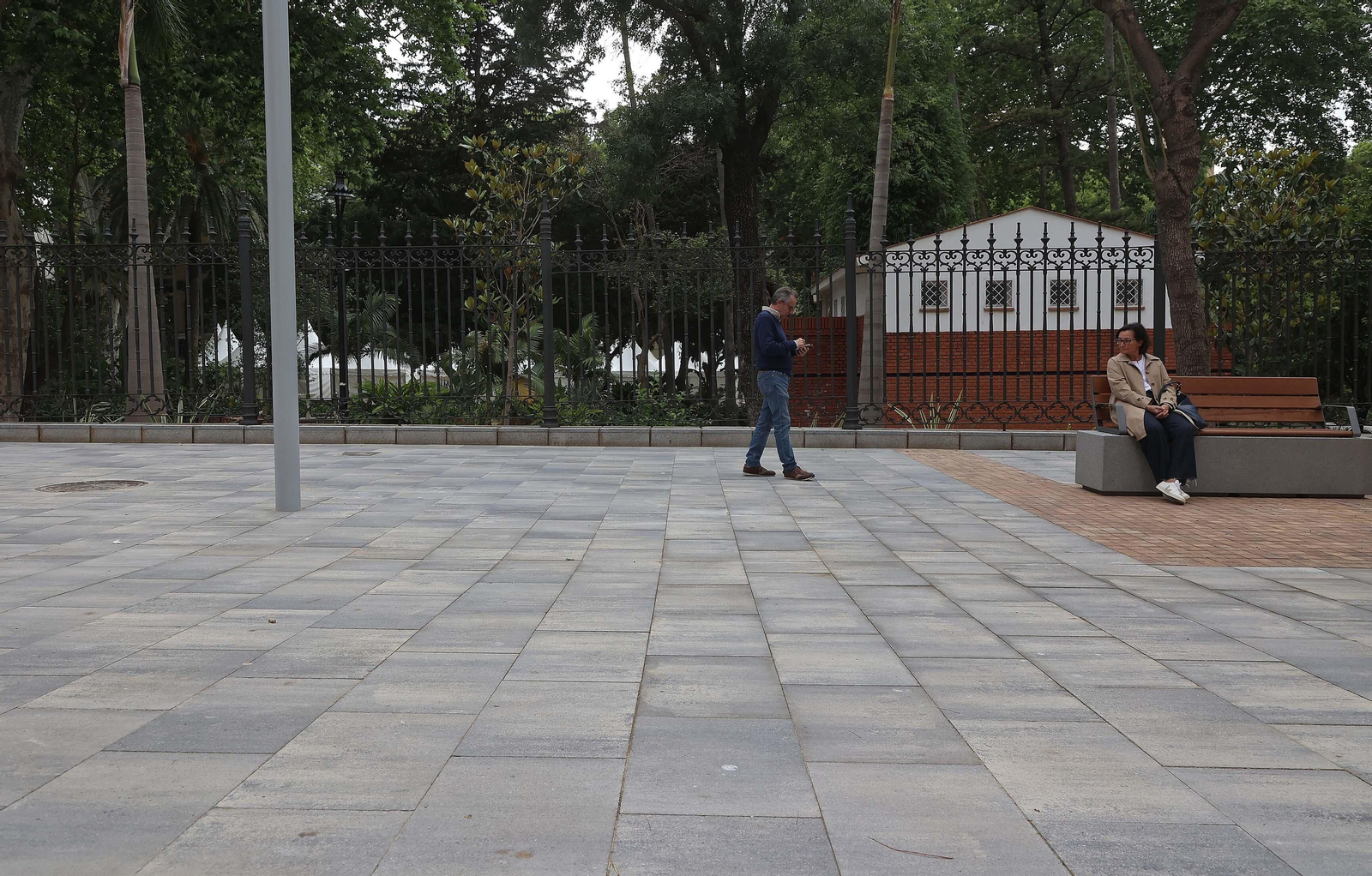 La apertura peatonal de la avenida Capitán Ontañón de Algeciras, en imágenes