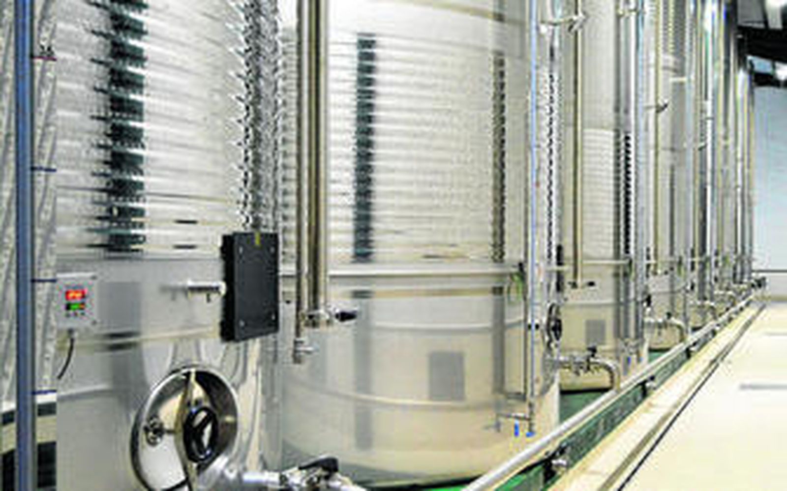 Detalle de la nueva planta de fermentación de Grupo Estévez.