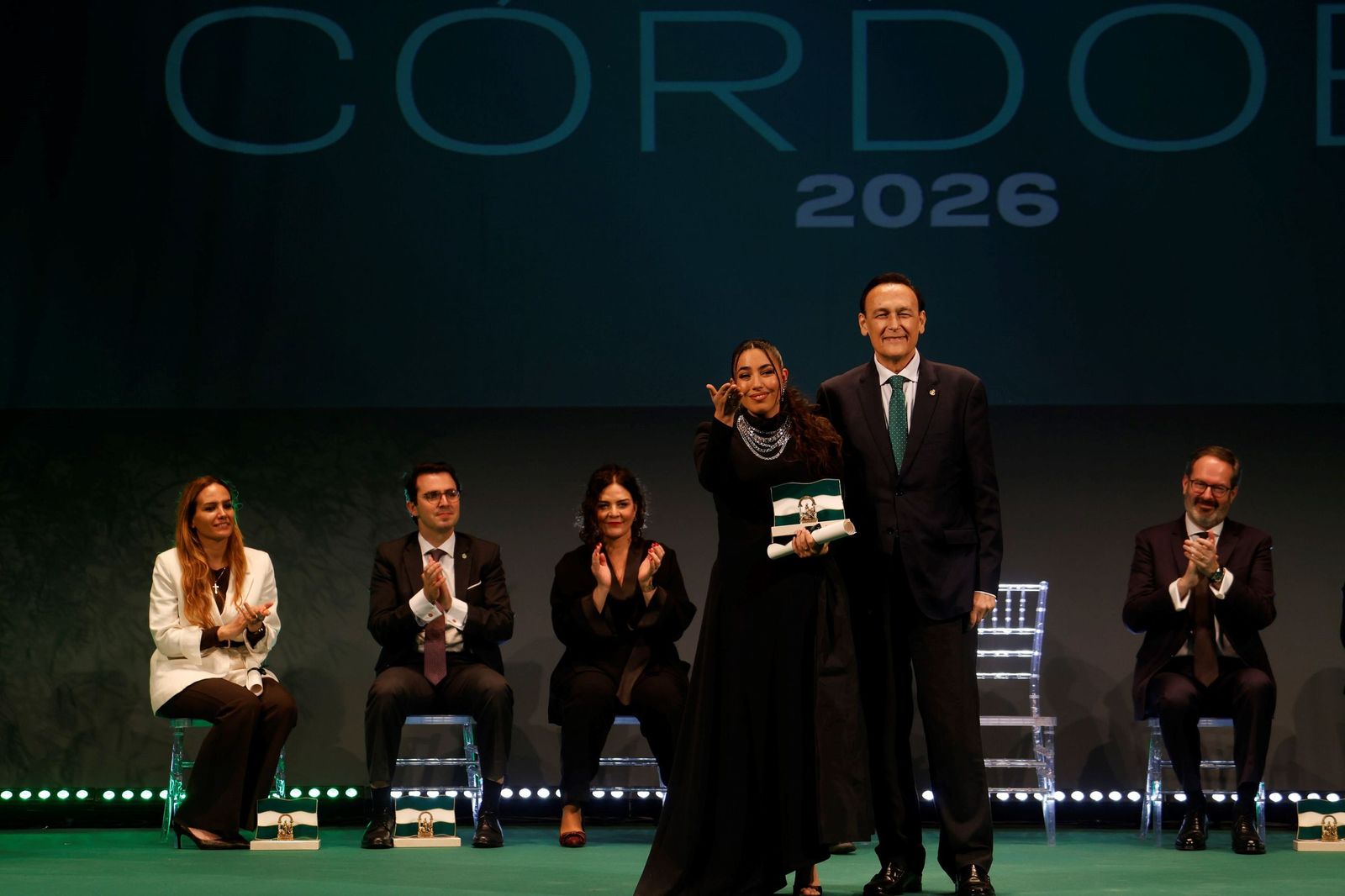La entrega de las Banderas de Andalucía por el 28F en Córdoba, en imágenes