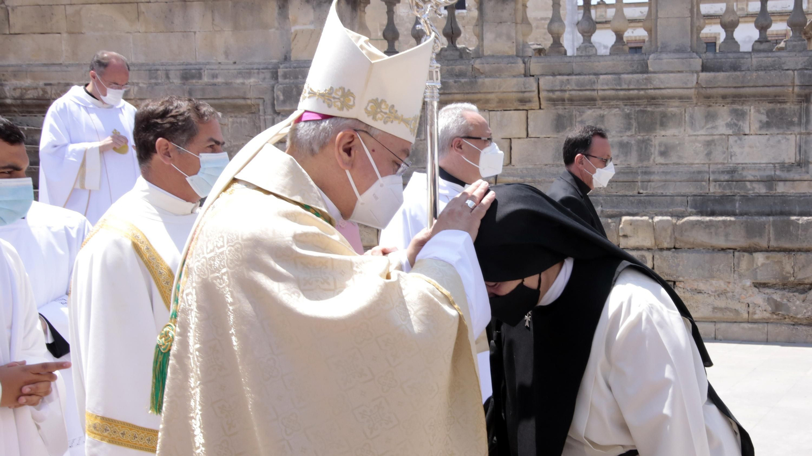 Imágenes de la toma de posesión del obispo de Asidonia Jerez