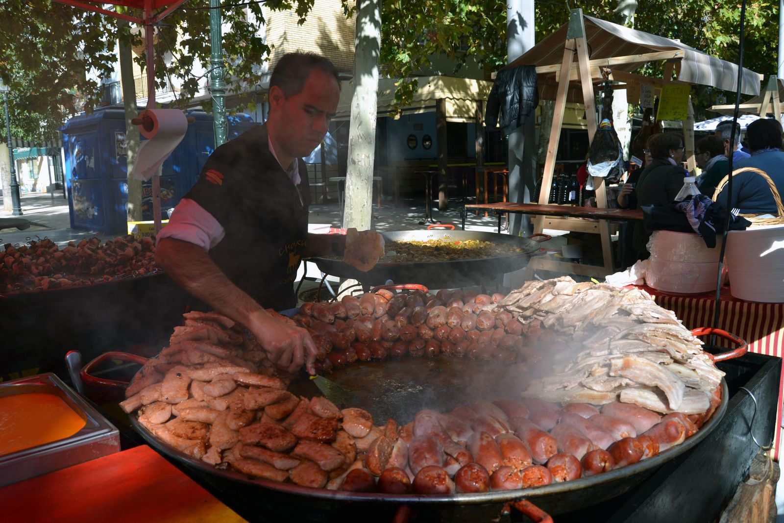 La XI Feria del Jamón de Campillos, en imágenes