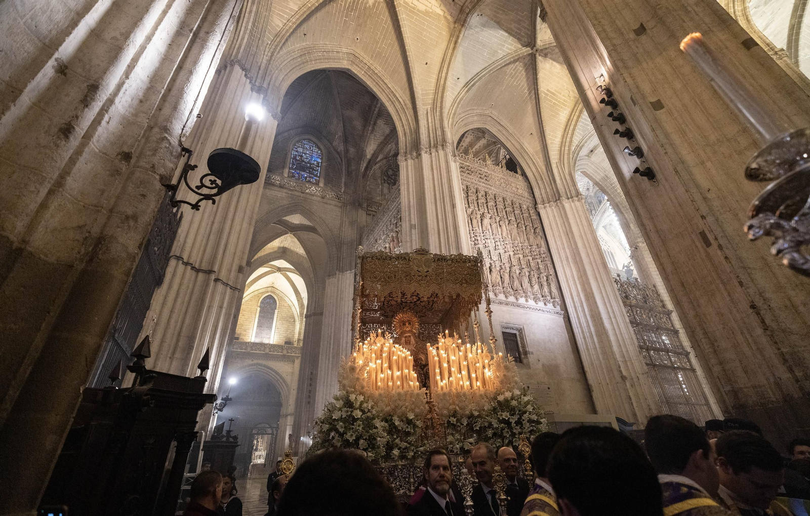 La procesión Magna desde la Catedral, todas las fotos